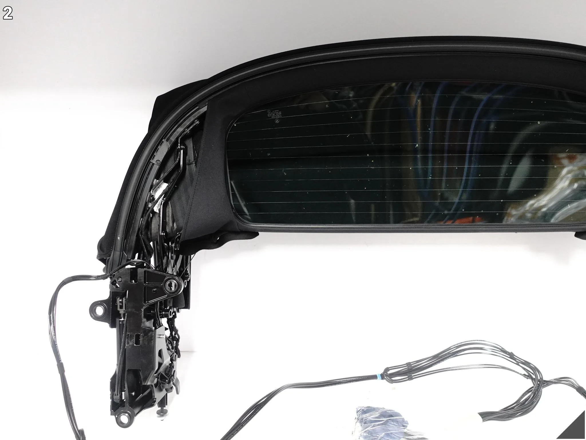 BMW M8 F91 8 G14 CABRIO M-POWER 19- DACH SKŁADANY MECHANIZM RAMA POSZYCIE 7bd0c9c9fd983cbc69f67b40d4811d76