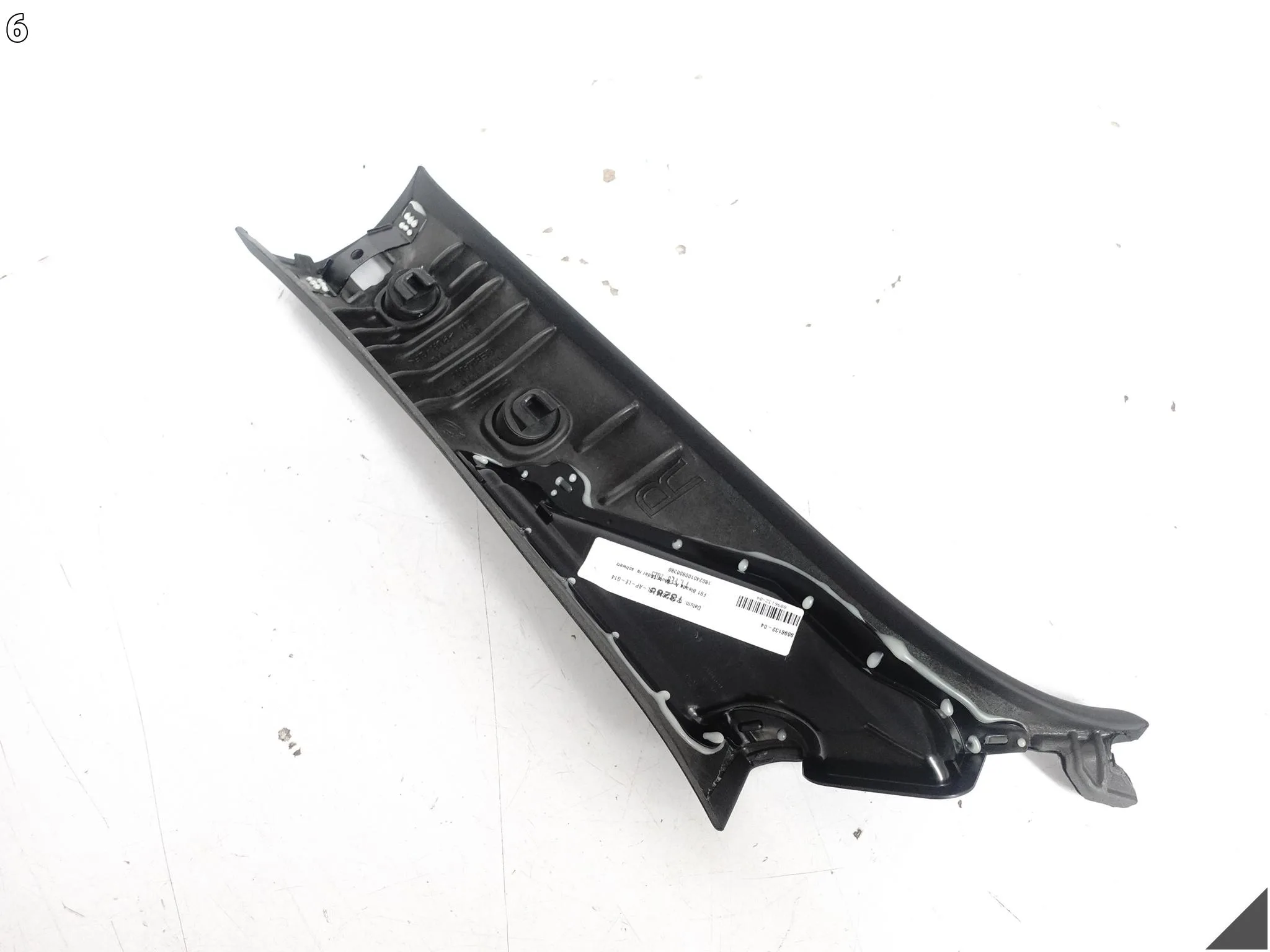 BMW M8 F91 8 G14 CABRIO M-POWER 19- POSZYCIE SŁUPEK A + KRATKA PRAWA SKÓRA 30a437b5072c96be97a13cb4e737d5e7