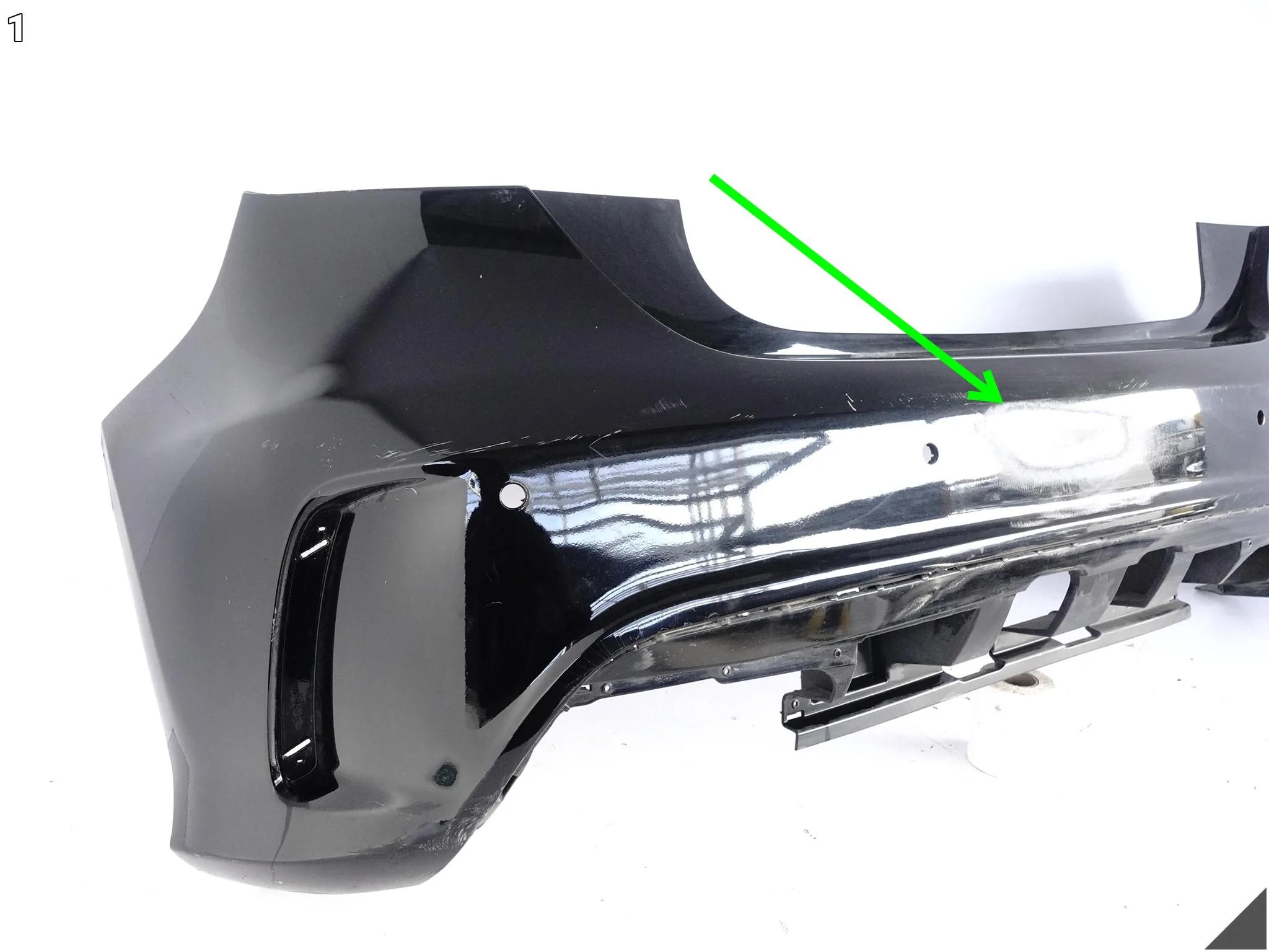 MERCEDES A-KLASA A45 W176 45 AMG 12-18 LIFT ZDERZAK BUMPER TYŁ 680d906e951287388b9241aae5eb8bd7