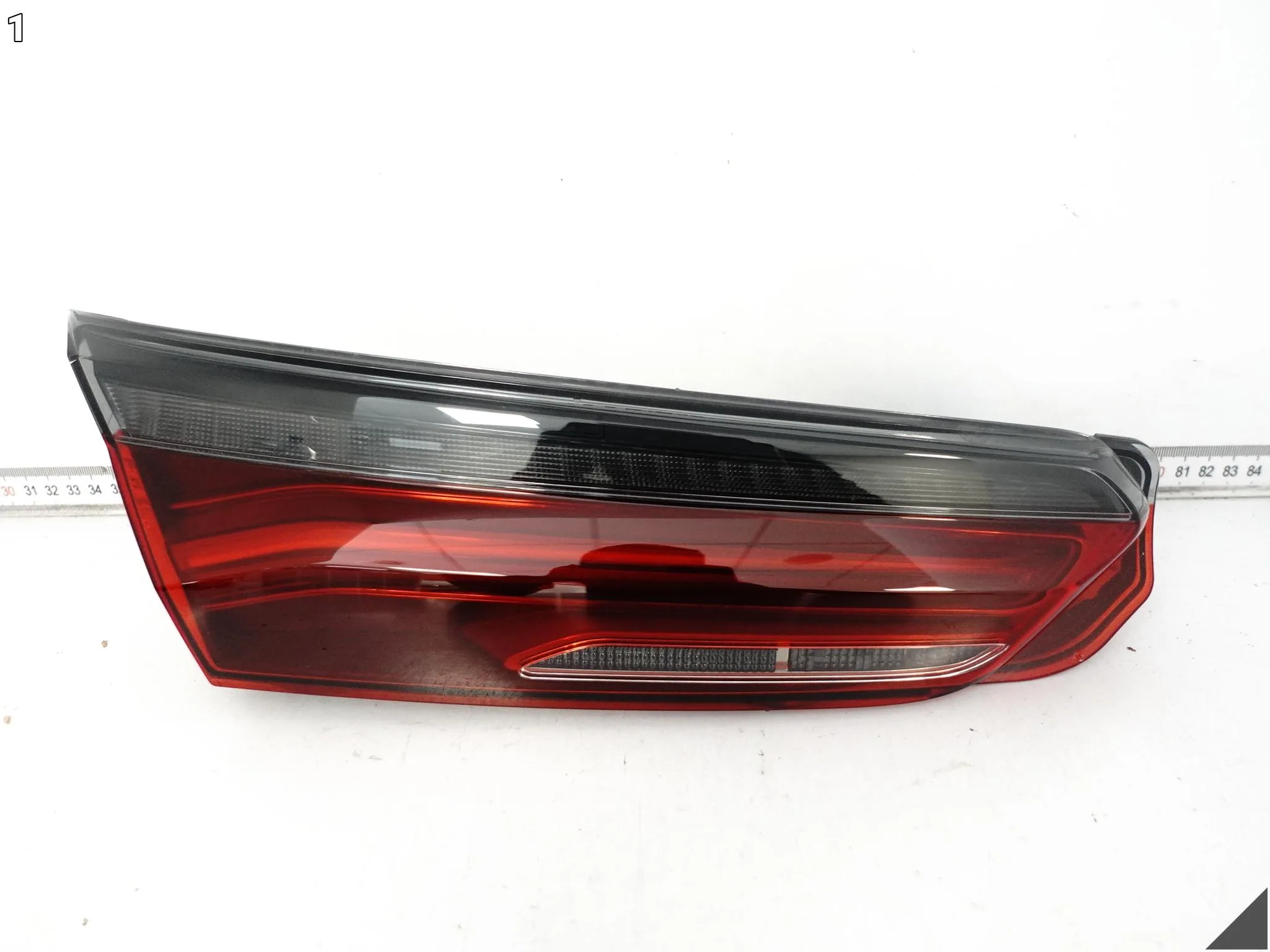 BMW M8 F91 F92 F93 8 G14 G15 G16 18- LAMPA LED KLAPA BAGAŻNIKA TYŁ LEWA EU 33aee47d6e42d3ed4e17cecfa4c05d9a