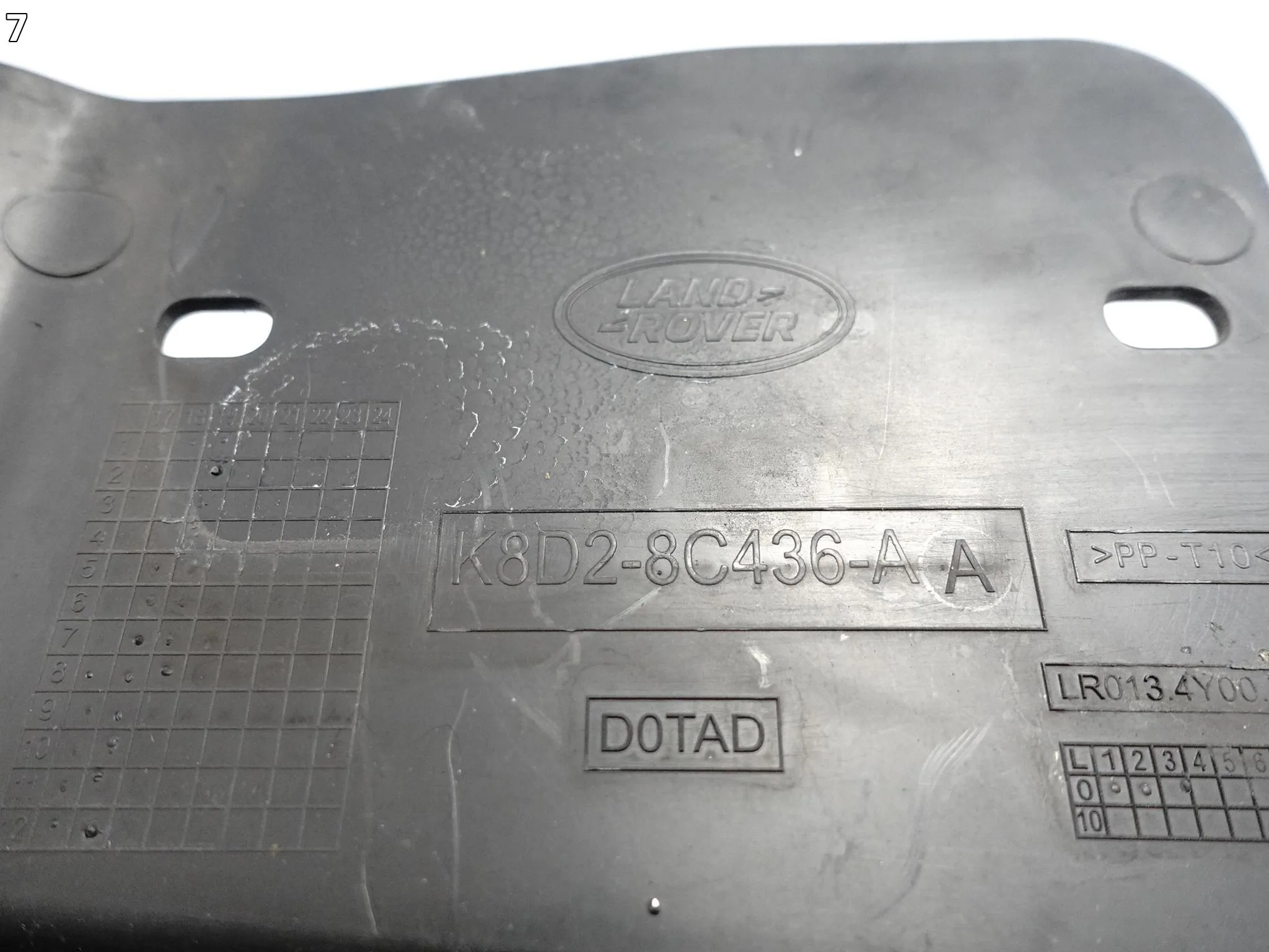 RANGE ROVER EVOQUE II L551 18- GRILL ATRAPA KRATKA W ZDERZAK PRZÓD bd7426b56720cd8ee1349188cf3a5200