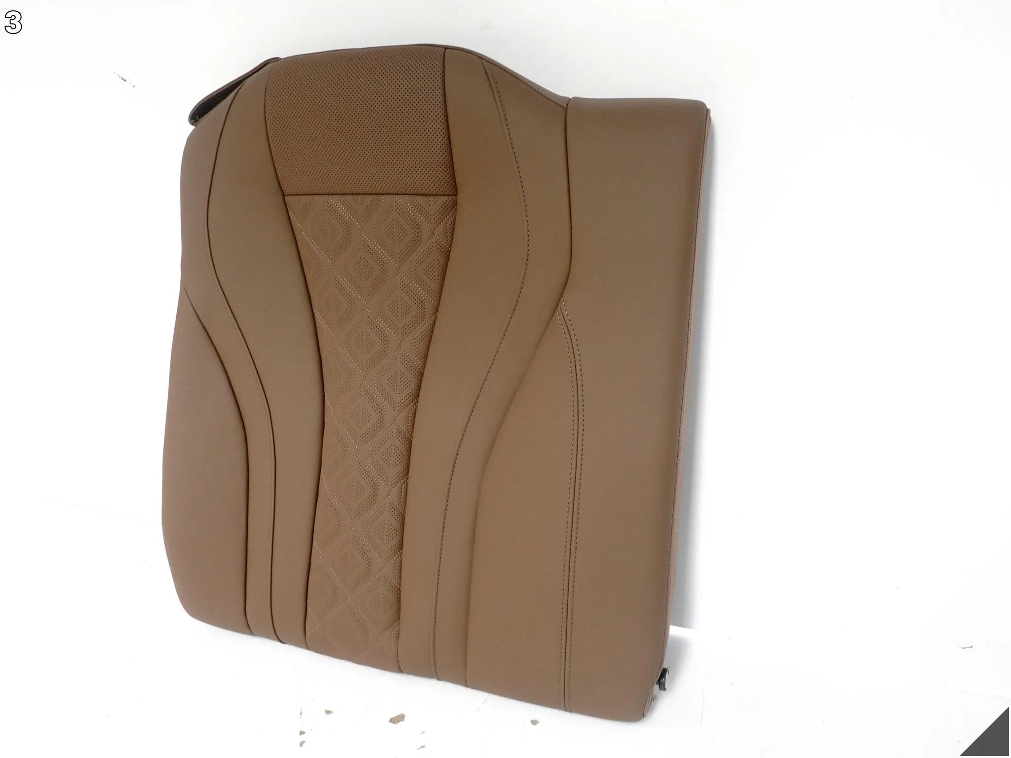 BMW M8 F91 F92 19- OPARCIE SKÓRA MERINO TARUMA BROWN INDIVIDUAL TYŁ PRAWE 67885736fac90d1ee1263fd632807b7b