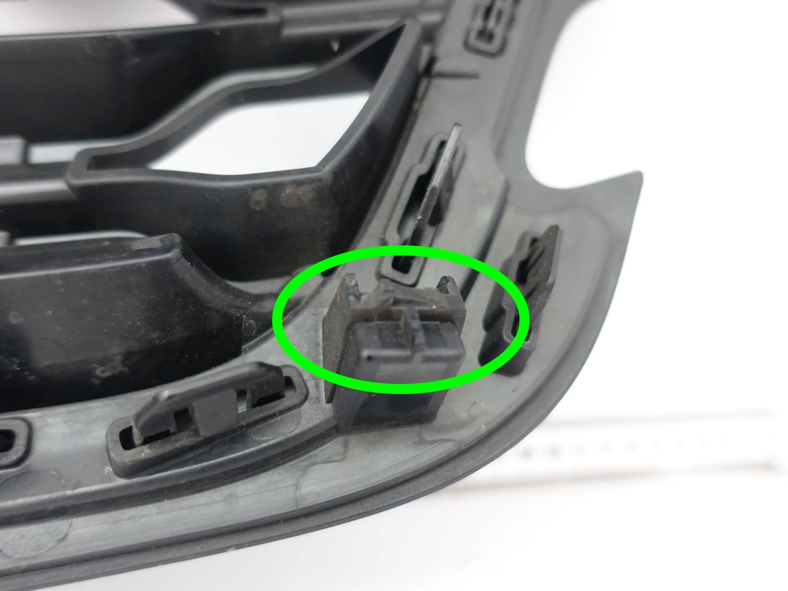 RANGE ROVER EVOQUE II L551 18- GRILL ATRAPA KRATKA W ZDERZAK PRZÓD 359cb969b82aa1e2c808d7170793c2c3