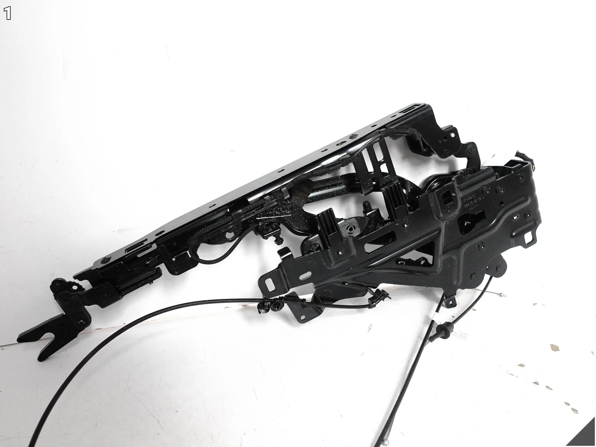 BMW M8 F91 8 G14 CABRIO 18- ZAWIAS MECHANIZM DACHU SKŁADANEGO LEWY c16865a522bcc7c33460539487bbf398