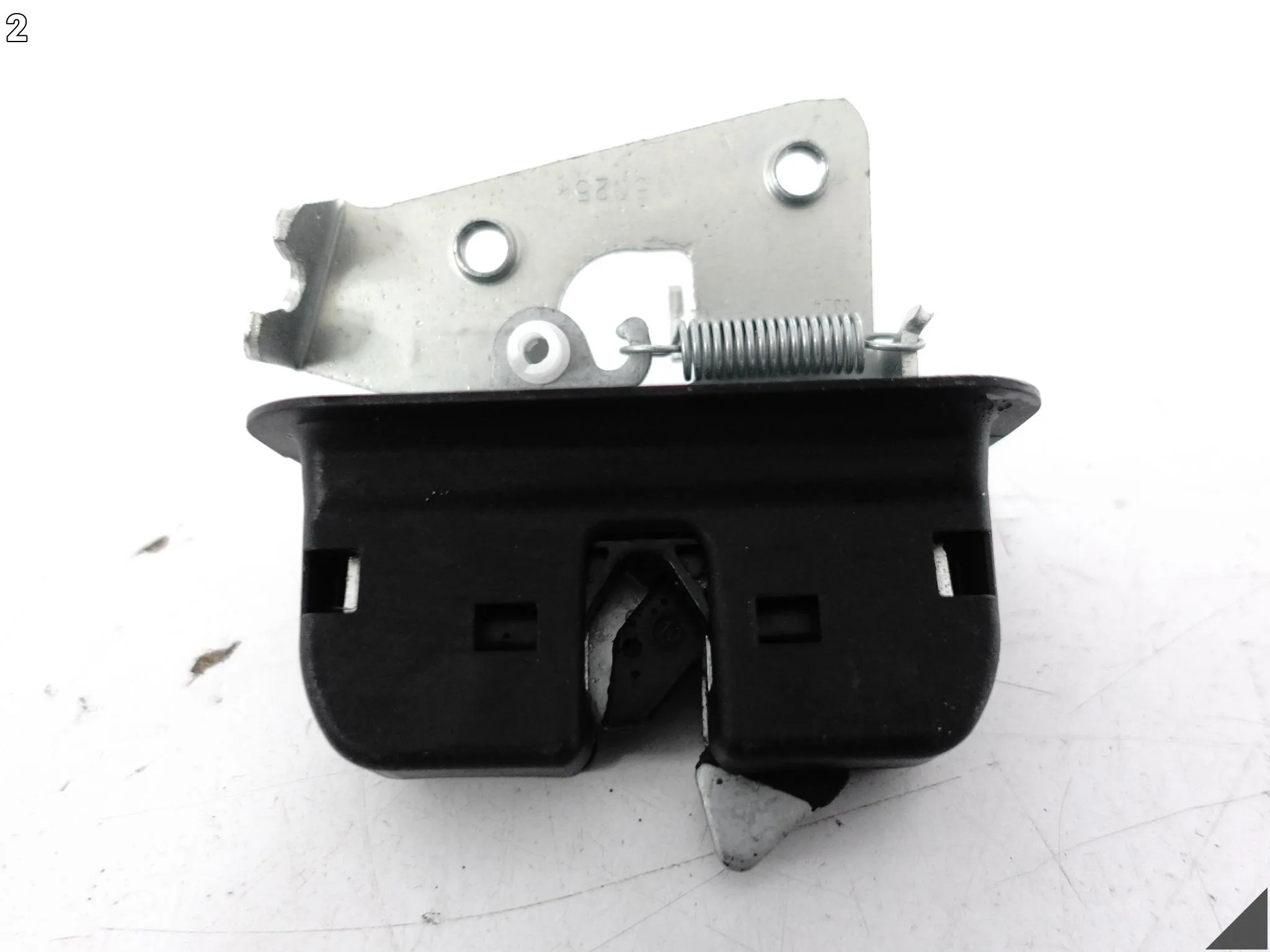 BMW M8 F91 F92 8 G14 G15 18- MECHANIZM ZAMEK OBUDOWA KANAPA FOTEL TYŁ PRAWY 9f931379e11d8accc972d015ab81d1e9