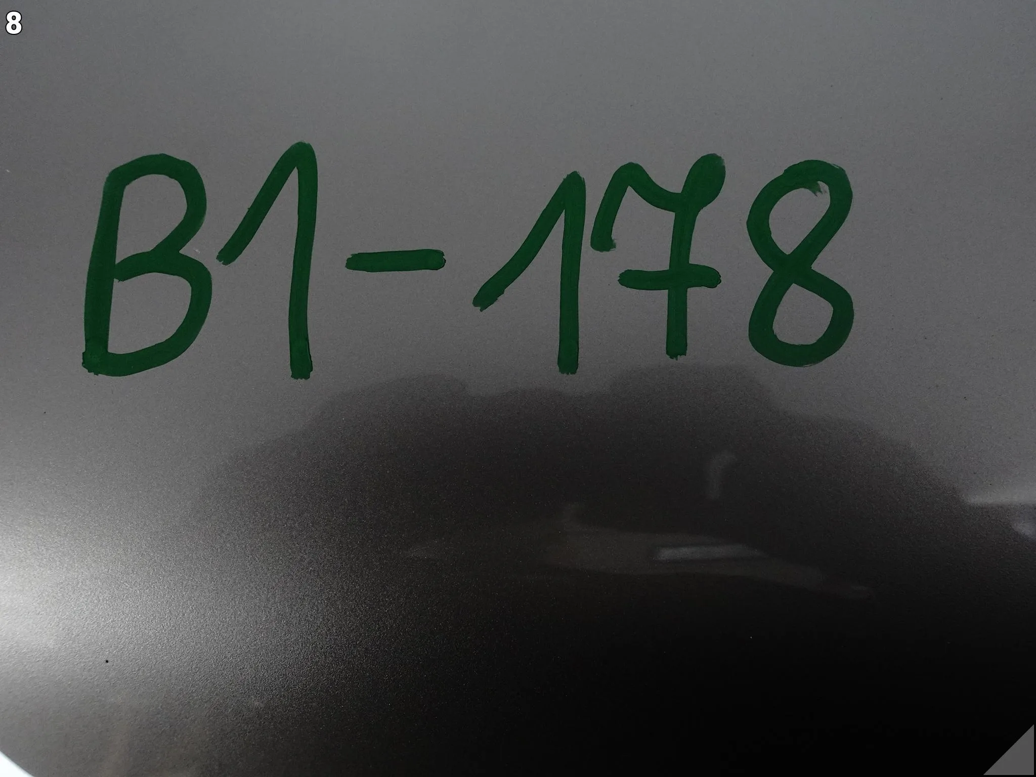 BMW M8 F91 8 G14 CABRIO 18- OSŁONA POKRYWA KLAPKA WLEWU PALIWA STELAŻ ORG a28ab096e4500ddeae612164a972e77a