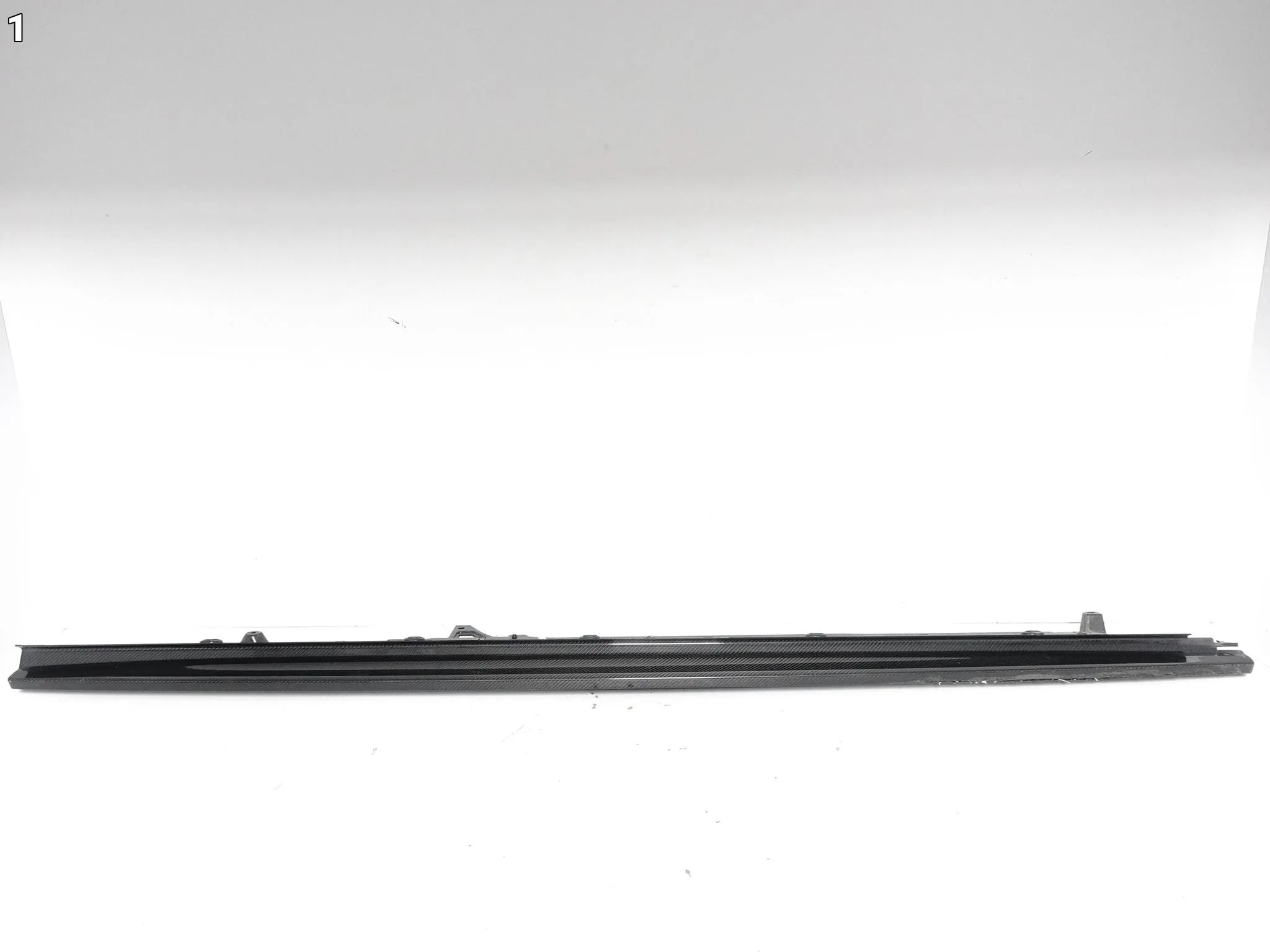 BENTLEY BENTAYGA 36A BY636 20- LIFT PRÓG LISTWA NAKŁADKA CARBON PRAWY 14dfdb601a82431f8087c076a8dee415