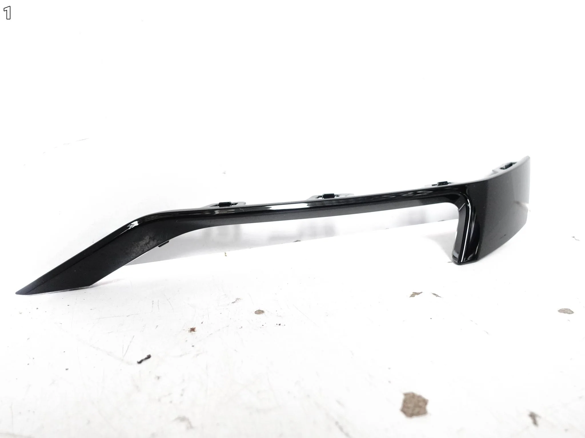 AUDI A3 S-LINE 8Y0 LIFT 24- LISTWA BLENDA SPOILER ZDERZAK TYŁ LEWA T94 06440d5a6dea7b6a5c6c78288c6b7836