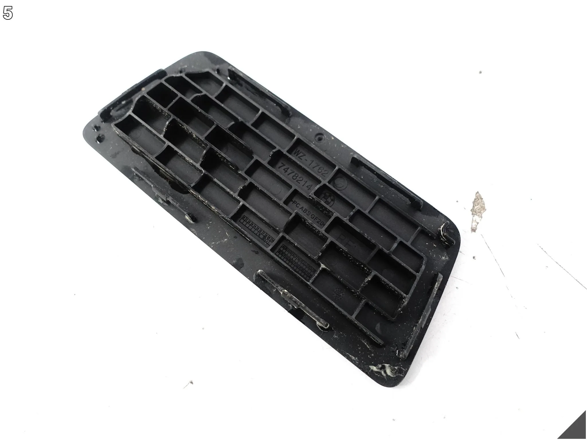 BMW M8 F91 8 G14 CABRIO 18- OSŁONA ZAŚLEPKA PAŁĄK BEZPIECZEŃSTWA TYŁ PRAWA cc683d1ad22e1fd16ffe87143b78cce6