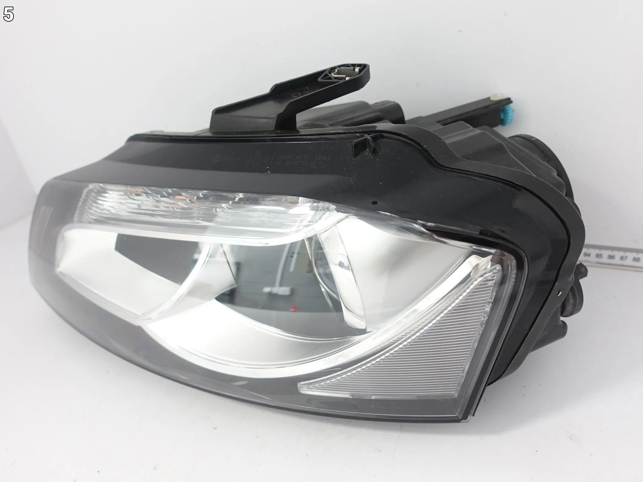AUDI A3 S3 RS3 8P0 LIFT 08-13 LAMPA XENON + LED SKRĘTNA LEWA PRZÓD EU 53518a9bd694103de22173ba79e92a5e