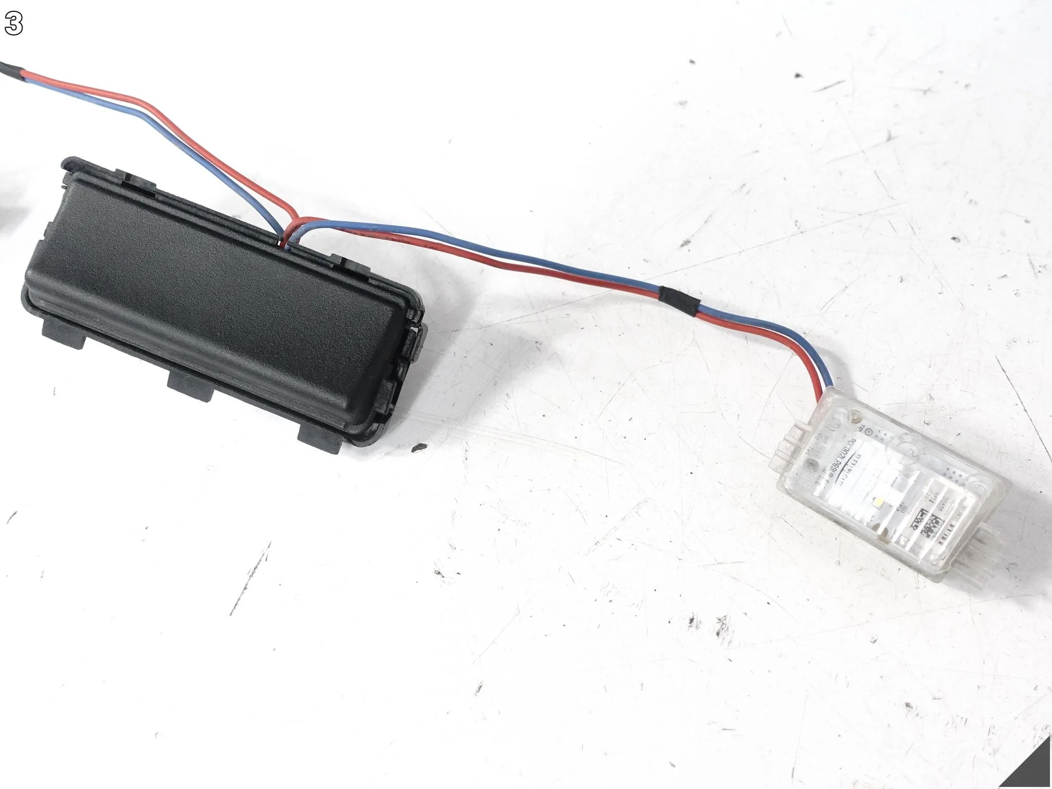 BMW XM G09 22- KLAMKA MIKROSTYK OŚWIETLENIE LED BLENDA KLAPA BAGAŻNIKA TYŁ 970a038adef2ac53cc7e741a8e18ffbc