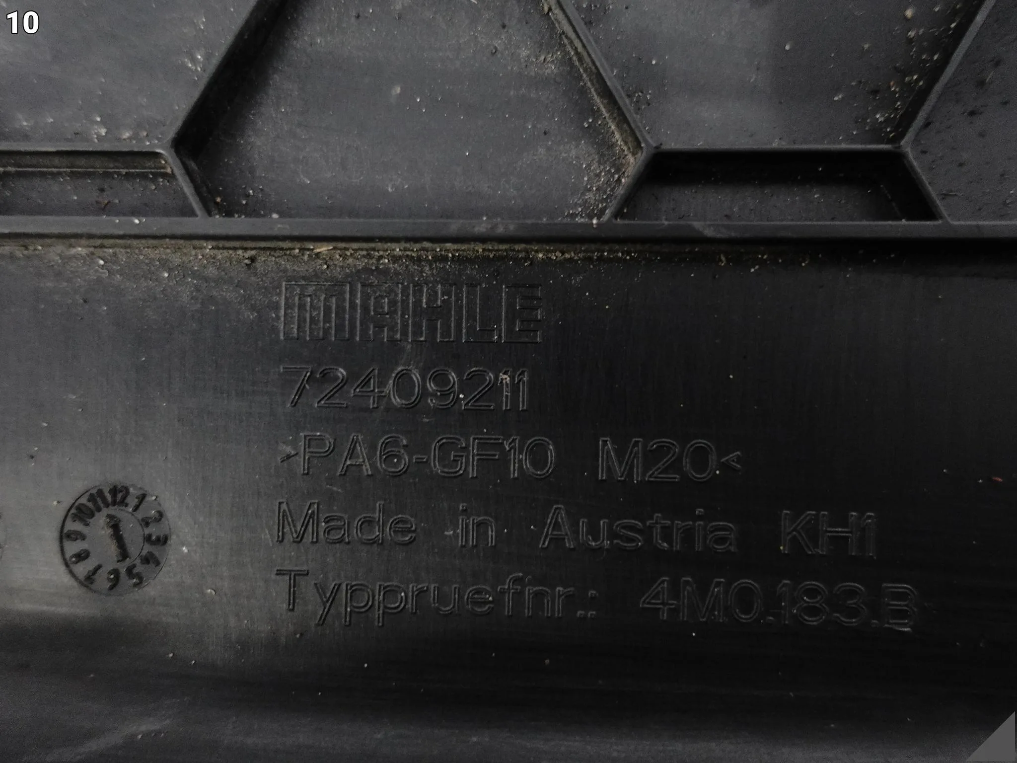 PORSCHE CAYENNE III E3 TURBO 9Y0 18- GÓRNA OSŁONA POKRYWA SILNIKA 4.0 V8 672b60ce25bc6233fba1fd6c19a22f62