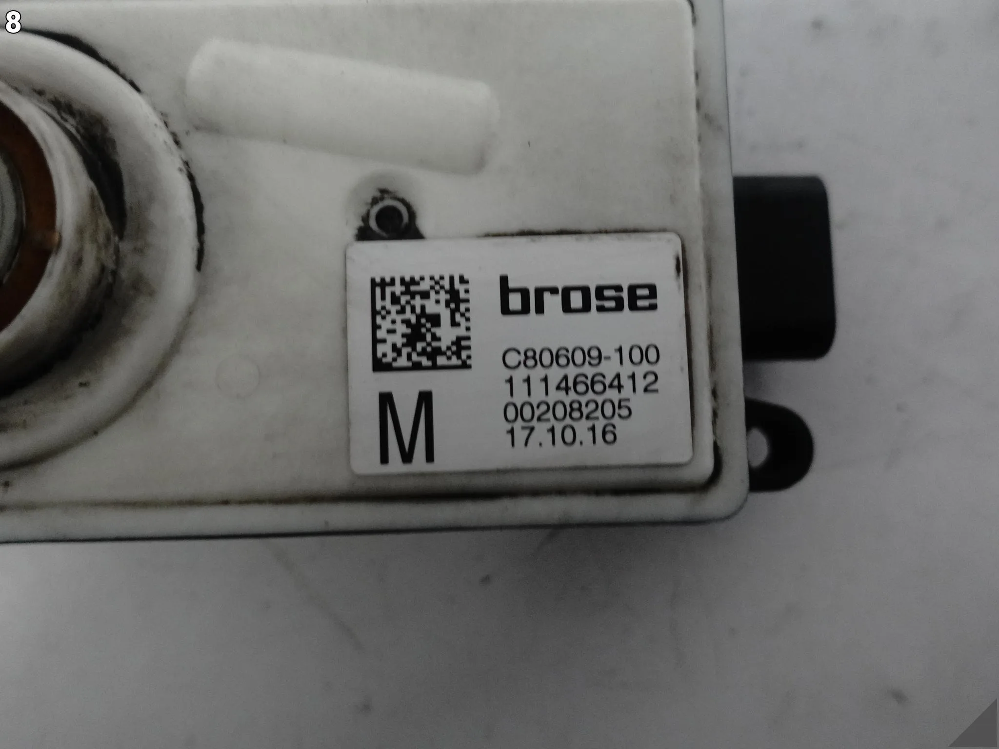 BMW 5 G31 G30 7 G11 G12 6 G32 SILNICZEK STEROWNIK AKTYWNEGO WLOTU POWIETRZA e5845bb698a88b5c426c63a9c06c019c