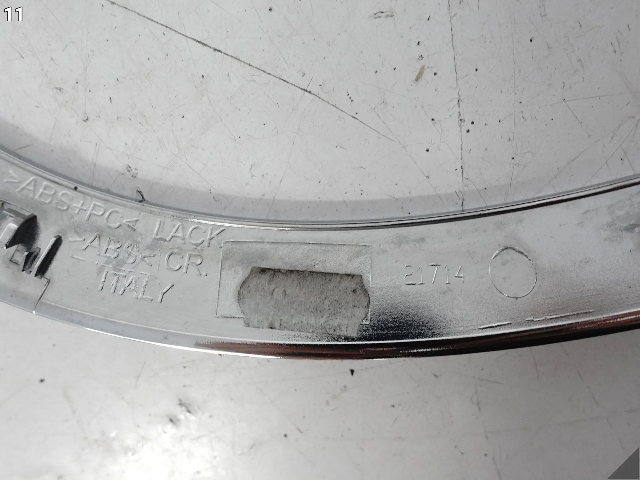 MINI COOPER F55 F56 F57 13-24 RAMKA LISTWA OSŁONA LAMPY CHROM PRAWA PRZÓD b2077f23da1df7945fe7bd88cc712ce4