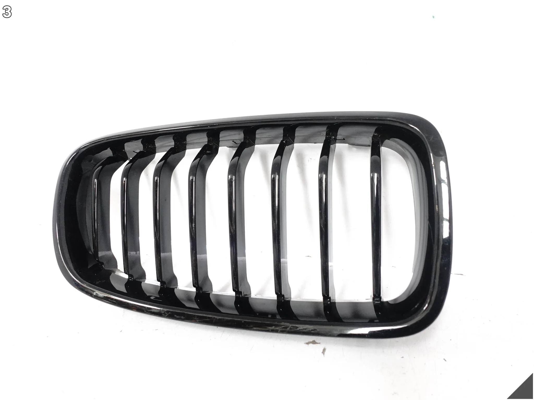 BMW 3 F30 F31 M-PAKIET 11-18 GRILL ATRAPA NERKA WLOT PRAWA PRZÓD *TAIWAN* 7a7d2da9b2e5765db74ff7c214db97f0