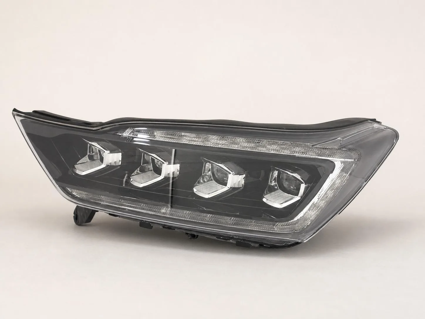 SSANGYONG REXTON Y450 II 2 LIFT 20- LAMPA FULL LED LEWA PRZÓD EUROPA c840df75885b7743e6498a4193dd0456