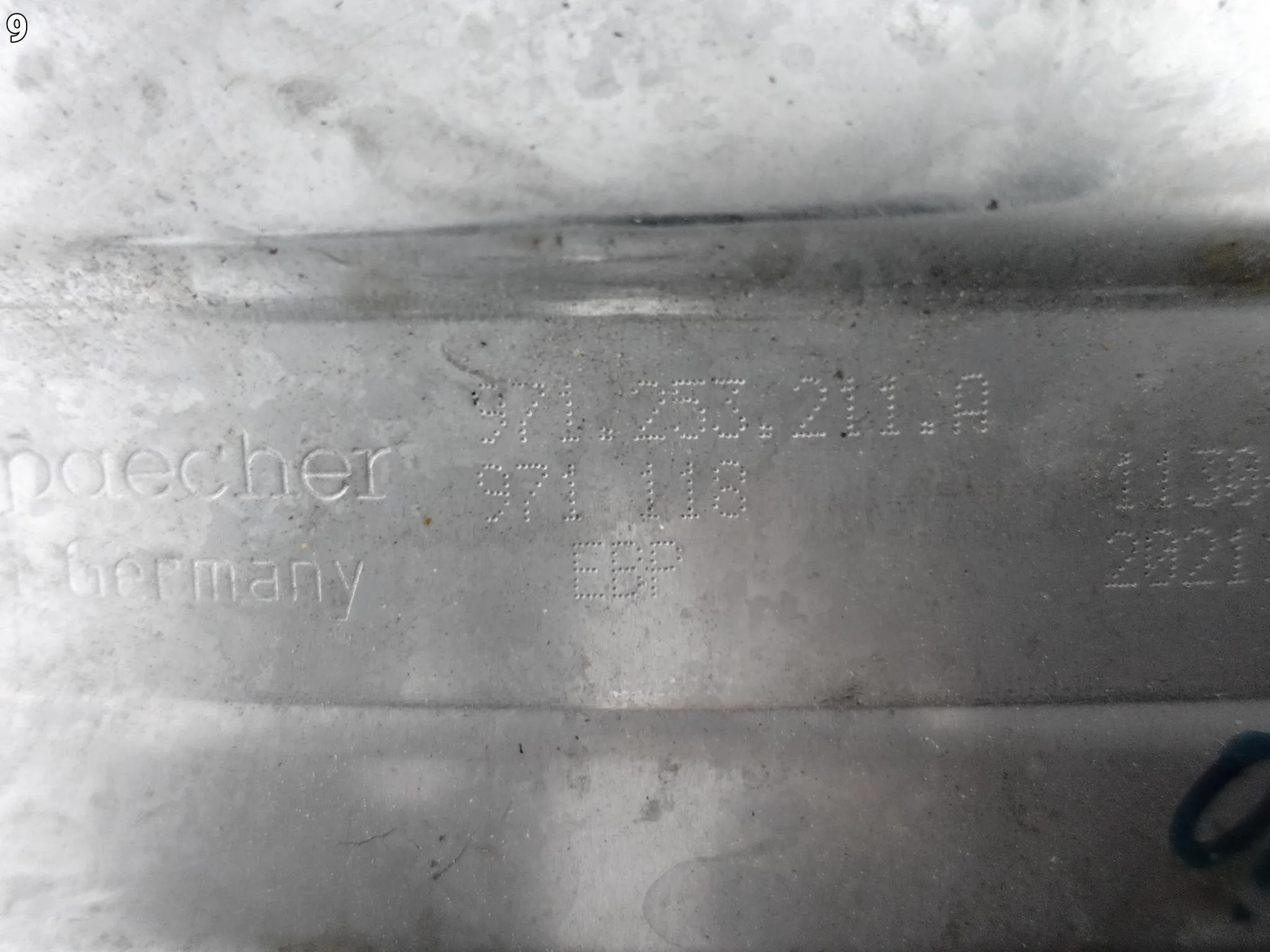 PORSCHE PANAMERA II 2 971 G2 HYBRID 16-24 RURA TŁUMIK WYDECH ŚRODKOWY 6c8f1538b7cb2f553e25f8ab1f287385