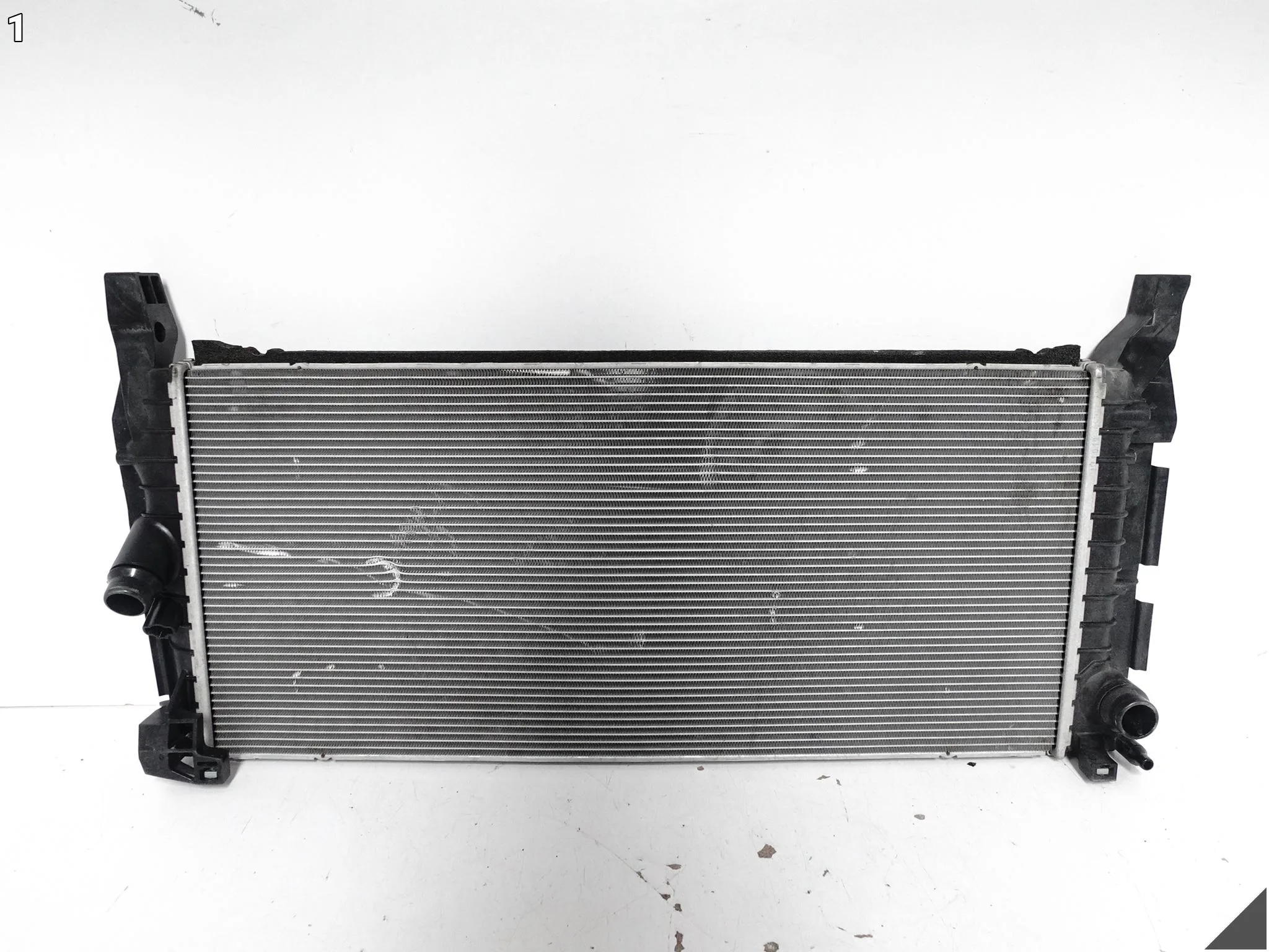 BMW F39 F40 F44 F45 F46 F48 MINI F54 F60 CHŁODNICA WODY 8586324 d69ca3efa6858bd0e9a9d2addc042237