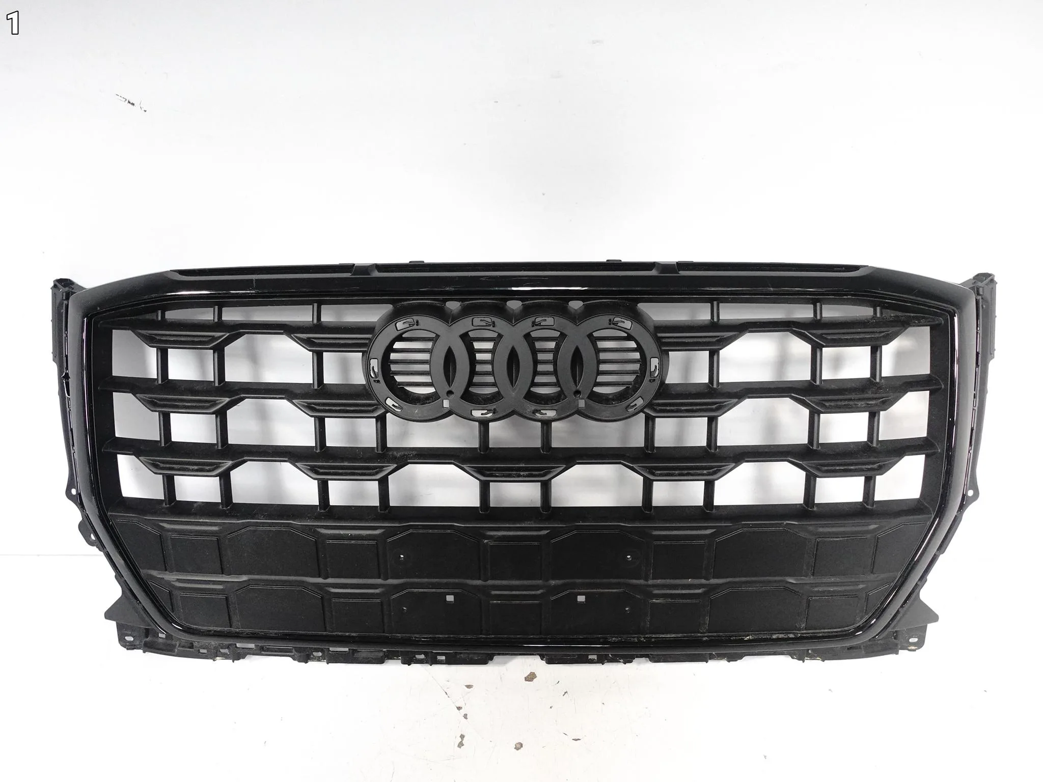 AUDI Q2 81A LIFT FL S-LINE 20-26 GRILL ATRAPA KRATKA W ZDERZAK PRZÓD BLACK 0dc143bdd615a8761106fda3e8a78540