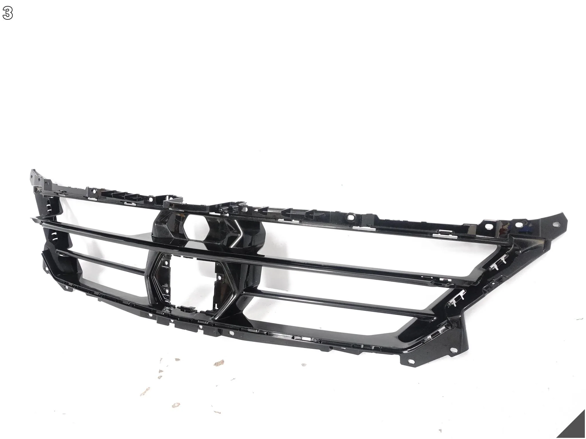 LAMBORGHINI URUS S PERFORMANTE 4ML 22- KRATKA ATRAPA GRILL W ZDERZAK PRZÓD 3ae76769a5b2a52db4f9b3f5c1b8fec9