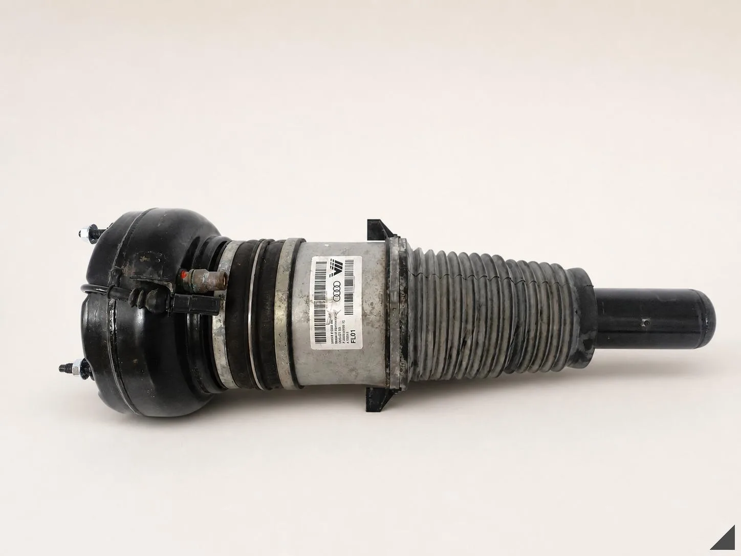 AUDI A6 C7 4G0 A7 4G8 10-18 AMORTYZATOR PNEUMATYCZNY PRZÓD LEWA = PRAWA 0214645dc34c7a69e4c1a70976562484