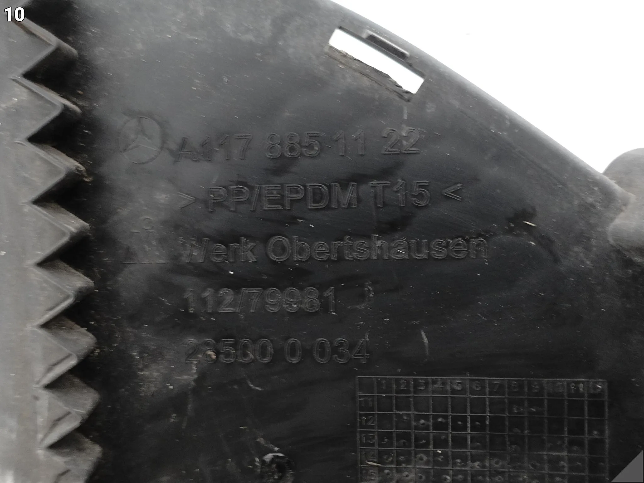 MERCEDES CLA I 1 C117 X117 13-16 KRATKA ŚRODKOWA ATRAPA ZDERZAK PRZÓD (PDC) 10d1bf7821d32c33fddb318147e40fd6