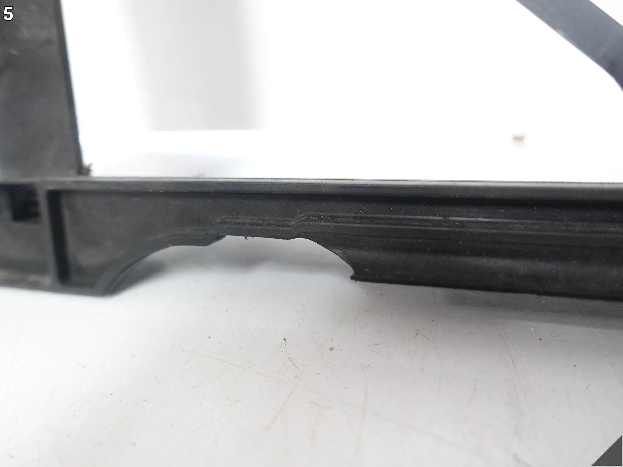 VOLVO XC90 II 15-24 MOCOWANIE RAMKA CHŁODNICY PAS PRZEDNI 313387421 f3081f8a882f75e8c06ffcbfc25e4472