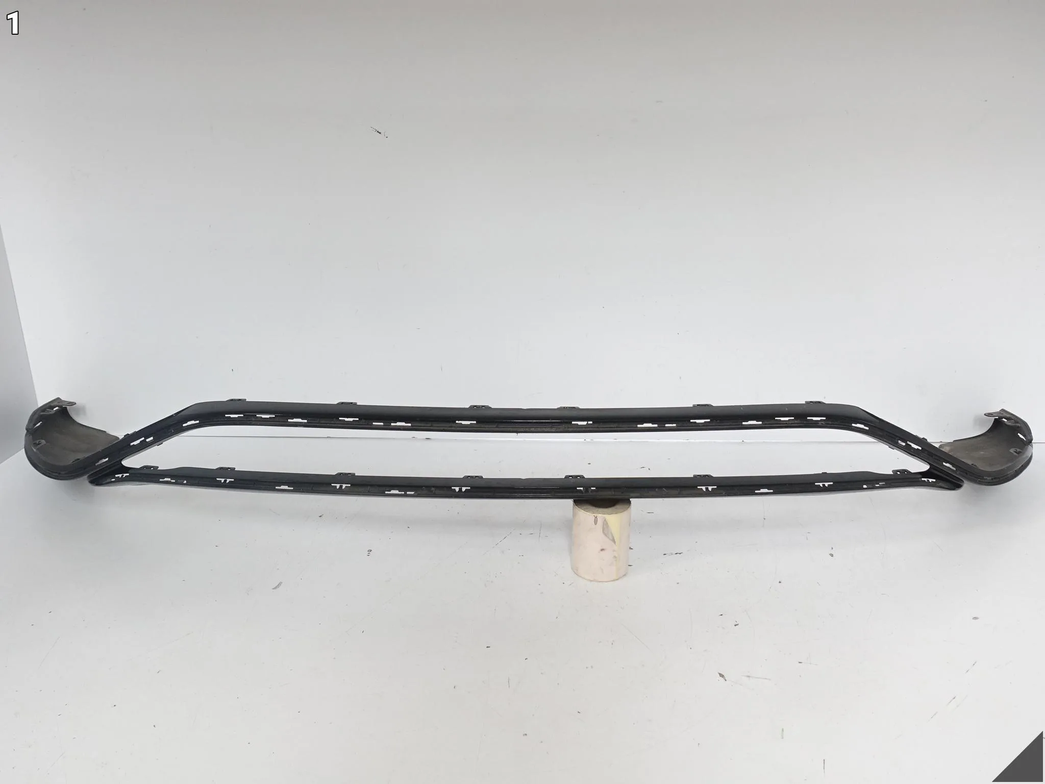 MERCEDES EQE V295 AMG 22- SPOILER NAKŁADKA LISTWA KRATKA W ZDERZAK PRZÓD 7c3f1001178297fc0de01b16746969b7