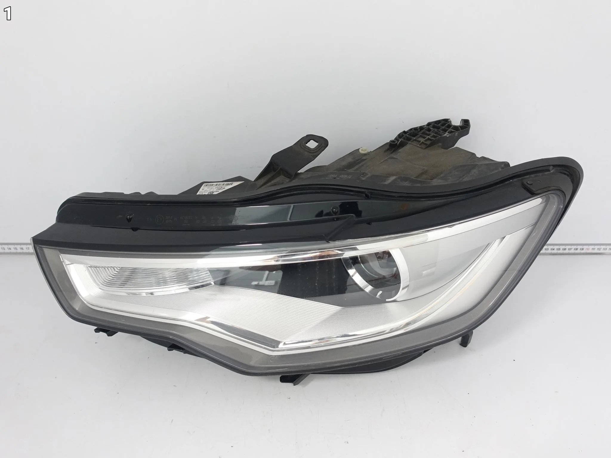AUDI A6 S6 4G0 C7 11-14 LAMPA XENON + LED SKRĘTNA LEWA PRZÓD EUROPA 6a71b74ba1381fef48d2e7995ea63d3a