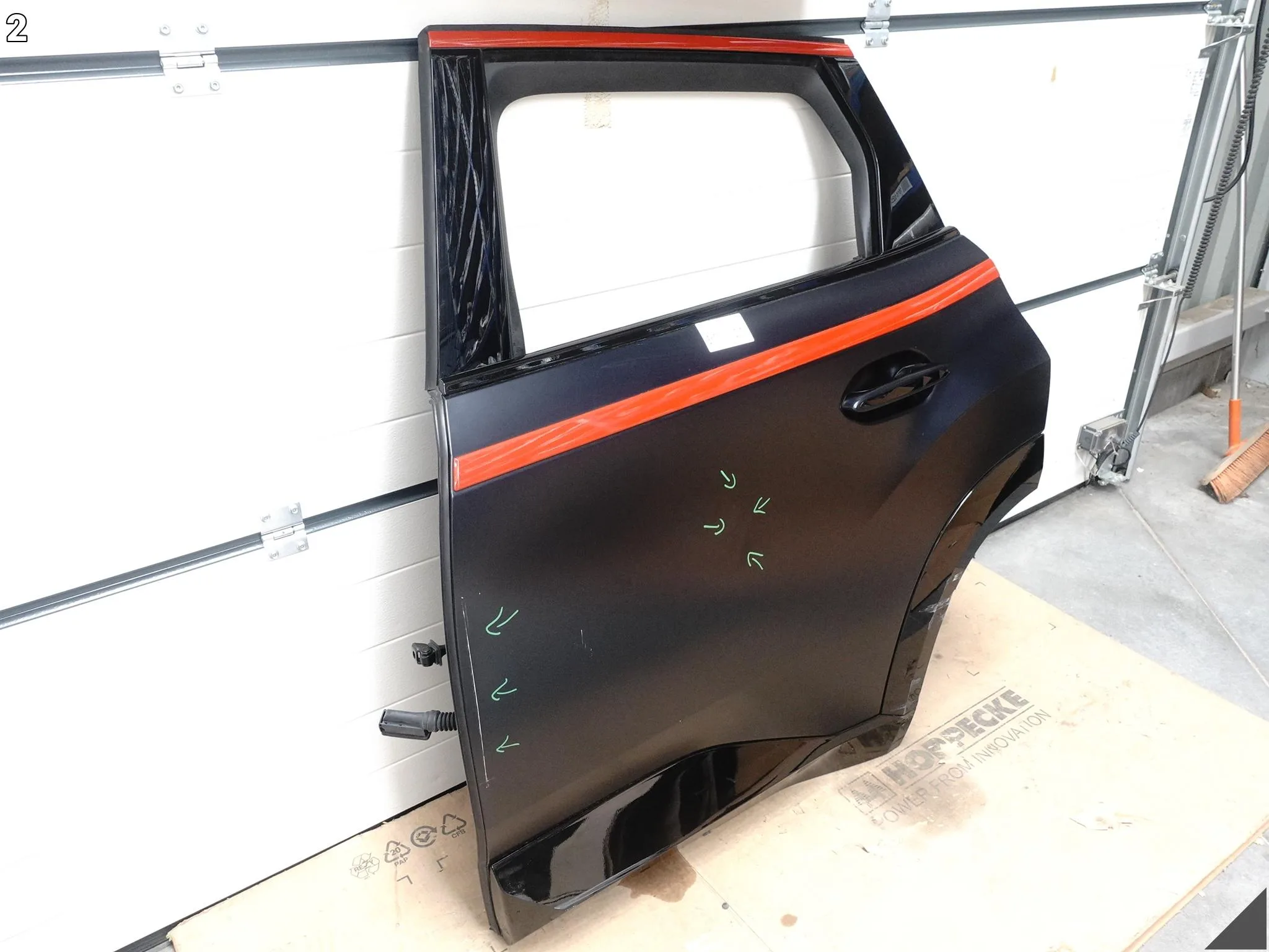 BMW XM G09 XM Label Red 23- DRZWI + SZYBA LISTWY KLAMKA TYŁ LEWE P95/9 P95 143cc19b5a392029ae344db903a37e1b