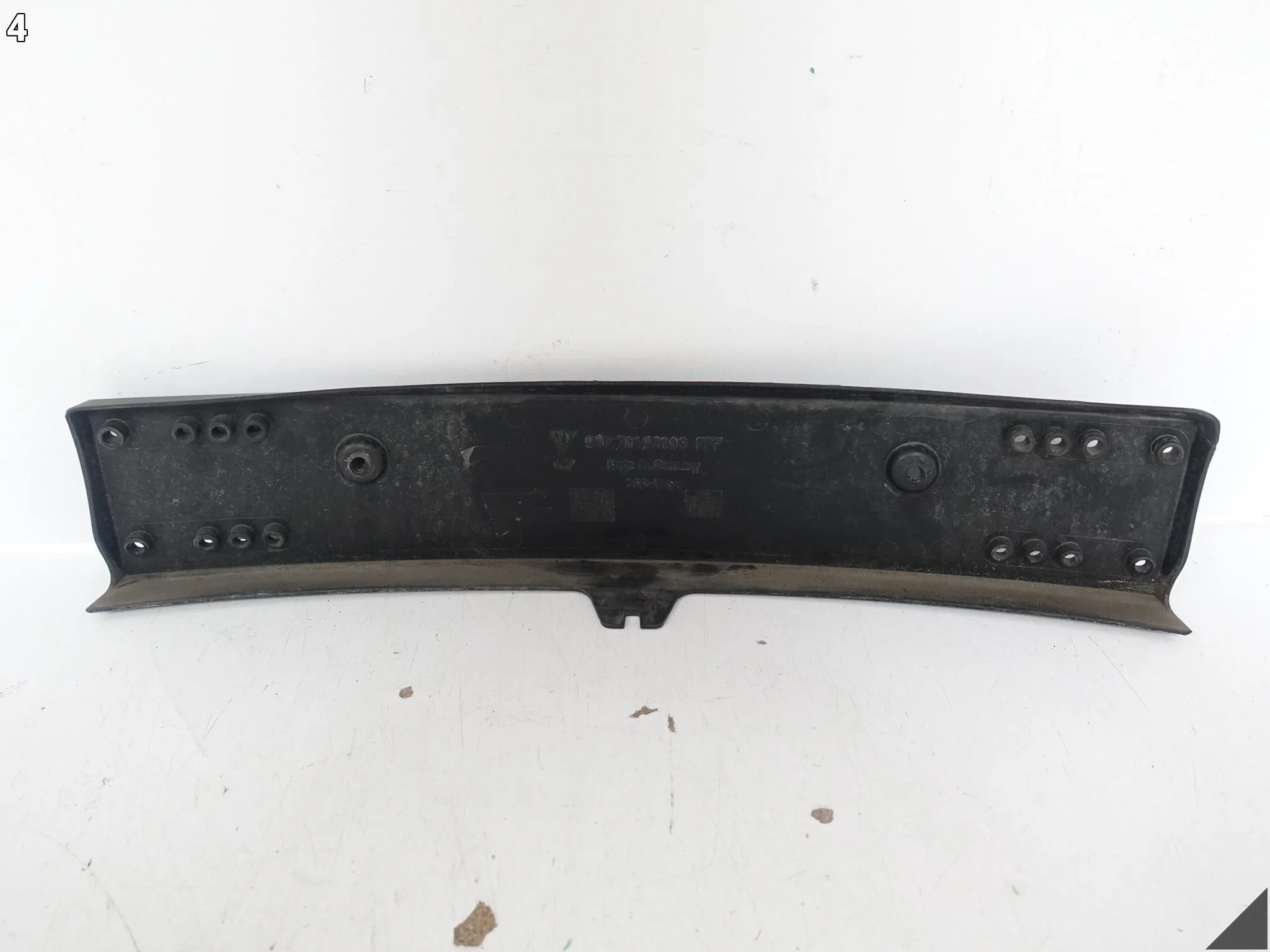 PORSCHE 911 997 LIFT 08-12 RAMKA PODKŁADKA TABLICY REJESTRACYJNEJ PRZÓD b4e3d86b46871607e11765bbb1de6a13