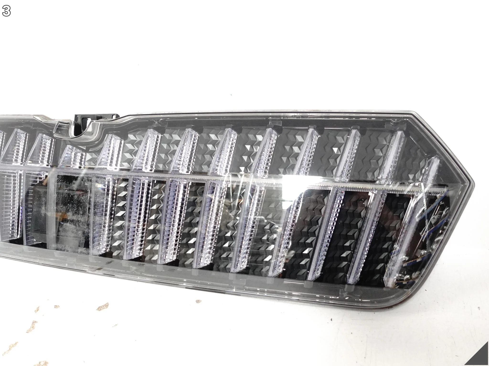SKODA ENYAQ IV 5LA 20-25 GRILL ATRAPA LED CRYSTAL FACE W ZDRZAK PRZÓD 3154d309f53f7868f1996c167ffdbfbd