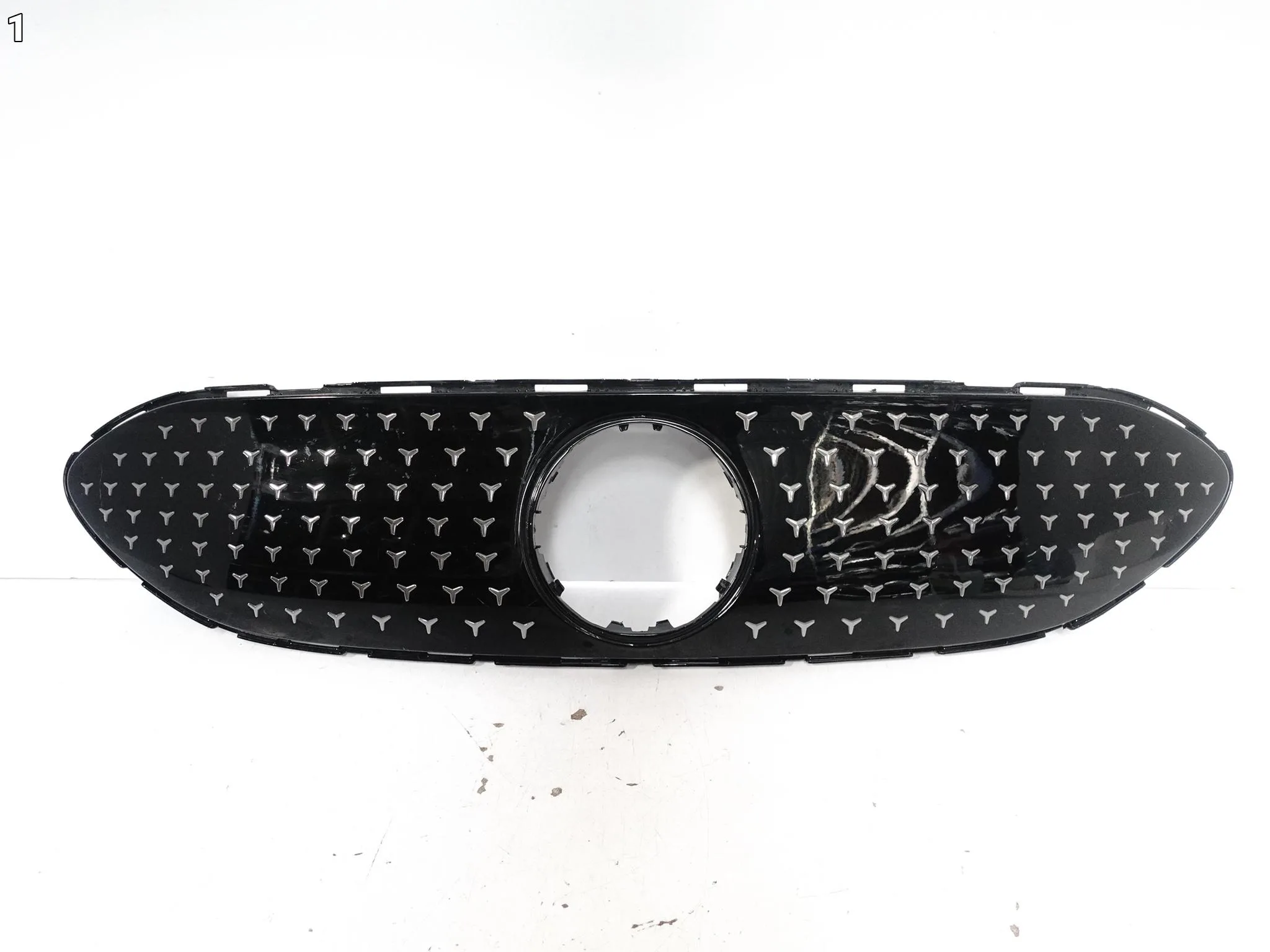 MERCEDES CLA III C178 C174 X178 X174 AMG 25- GRILL ATRAPA W ZDERZAK PRZÓD f5da38ea66e2f80119267a7ffed78e5b