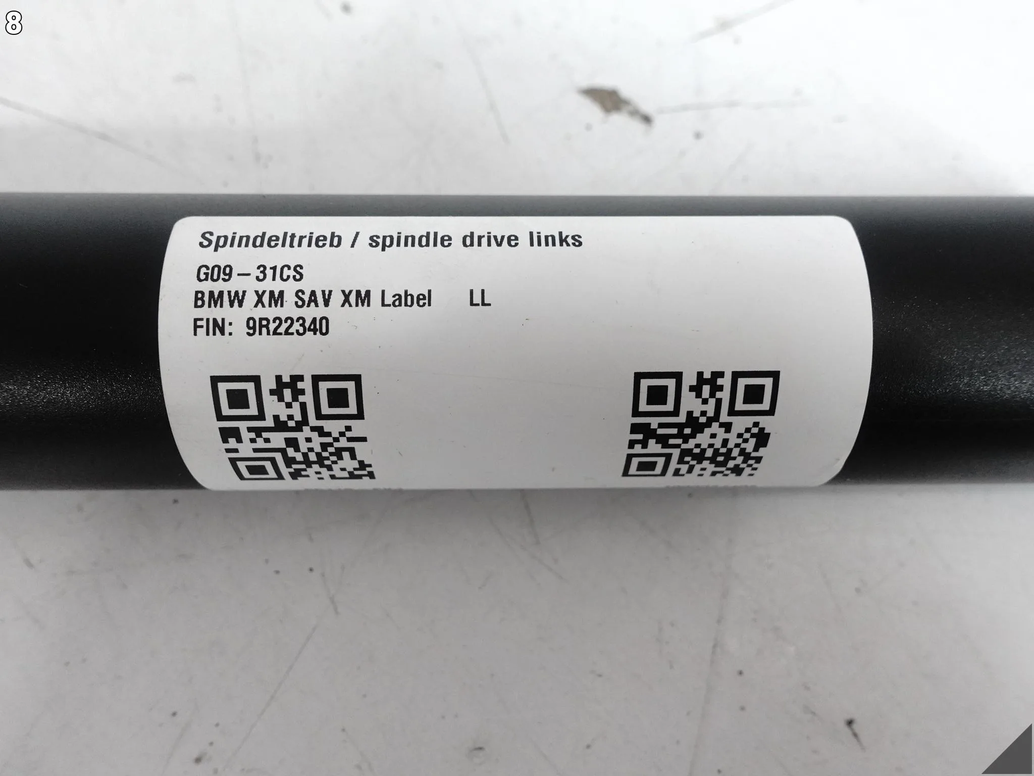 BMW XM G09 22- SIŁOWNIK TELESKOP ELEKTRYCZNY KLAPA BAGAŻNIKA TYŁ LEWY 9b24486d1168b4b21e6afb50201b119e