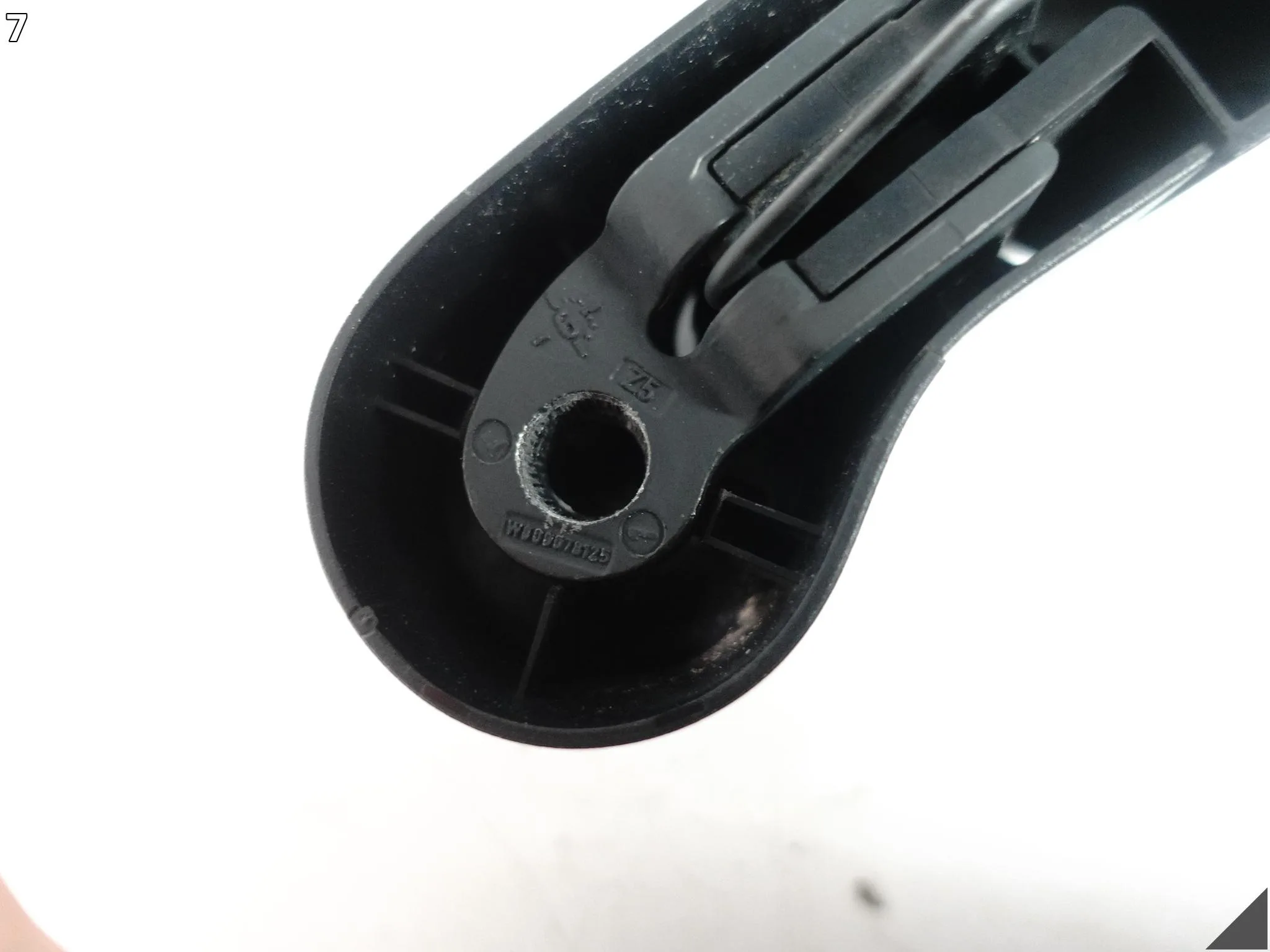 BMW 5 G31 TOURING LIFT 17-23 RAMIĘ WYCIERACZKI SZYBY KLAPY BAGAŻNIKA TYŁ e18616be072d870a9069908b489697d2