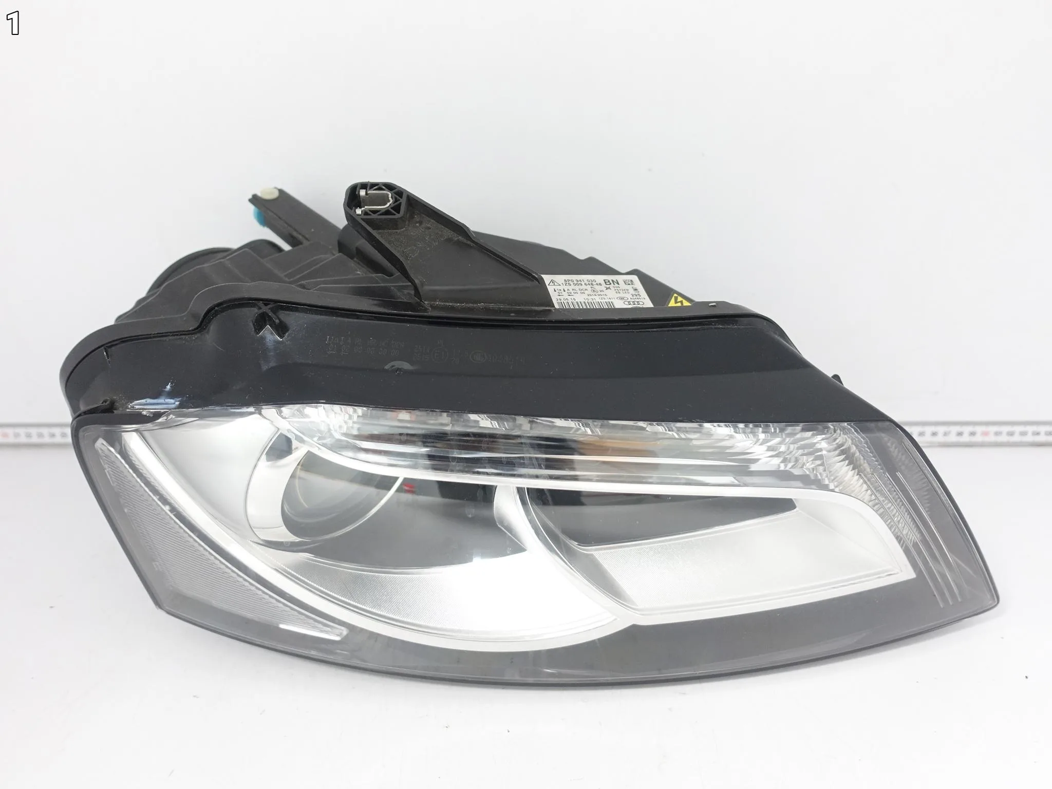 AUDI A3 S3 RS3 8P0 LIFT 08-13 LAMPA XENON + LED SKRĘTNA PRAWA PRZÓD EU dc8d444e879d3cbaf3596260bb9539c1