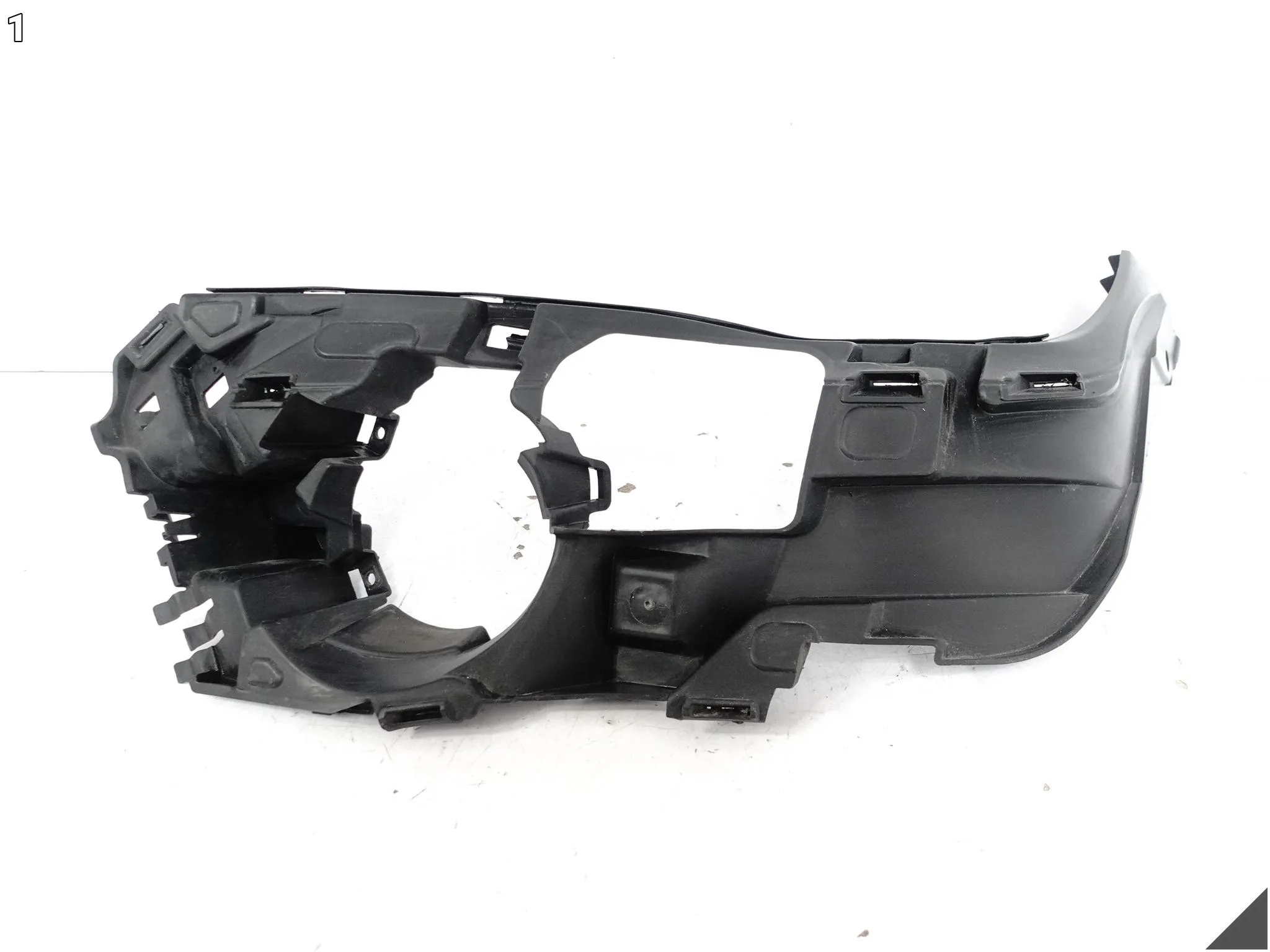 BMW X5 F15 M-PAKIET 13-18 ŚLIZG MOCOWANIE WSPORNIK W ZDERZAK PRZÓD LEWY 083549a947a892a2f27fc9dc8d49772b