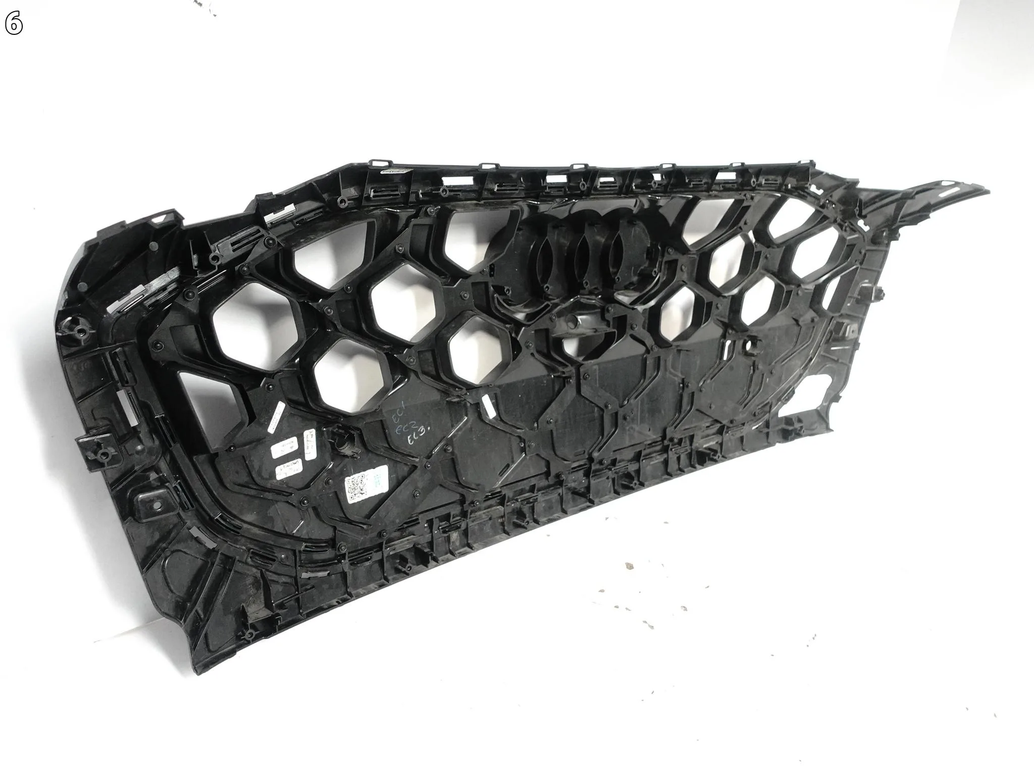 AUDI Q5 III 8MA GU S-LINE 25- GRILL ATRAPA KRATKA W ZDERZAK PRZÓD BLACK dc5546de85469fa2a5ac96fb29264686