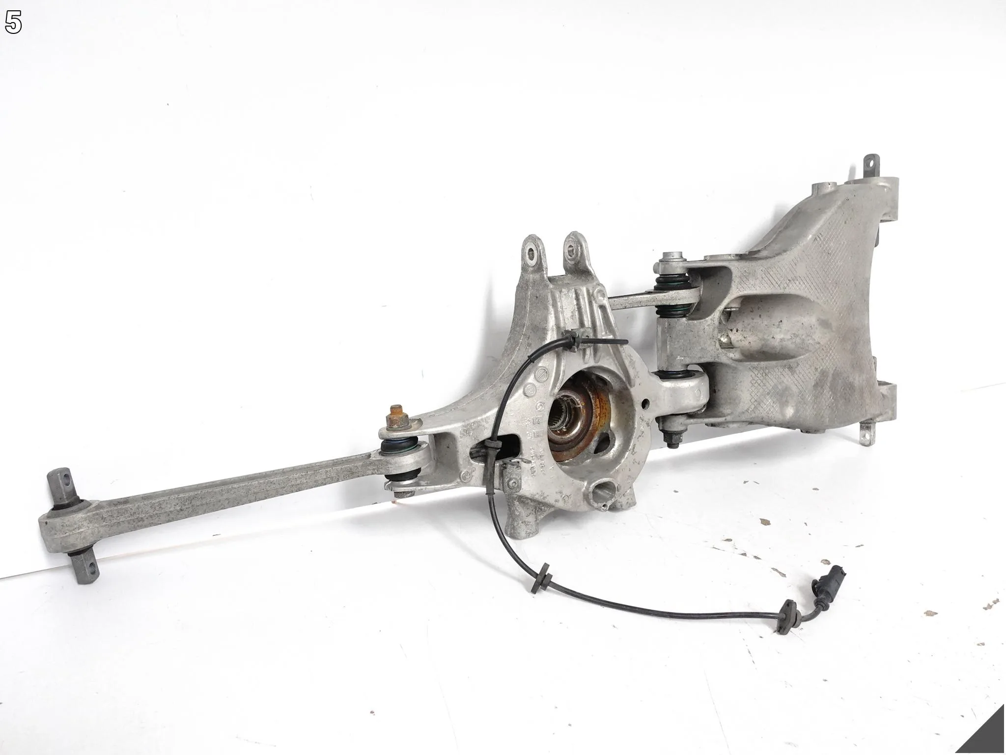 FERRARI 458 ITALIA F142 09-15 ZWROTNICA WAHACZE PIASTA ŁOŻYSKO TYŁ PRAWA 56c8a48886411956dba90554101df516