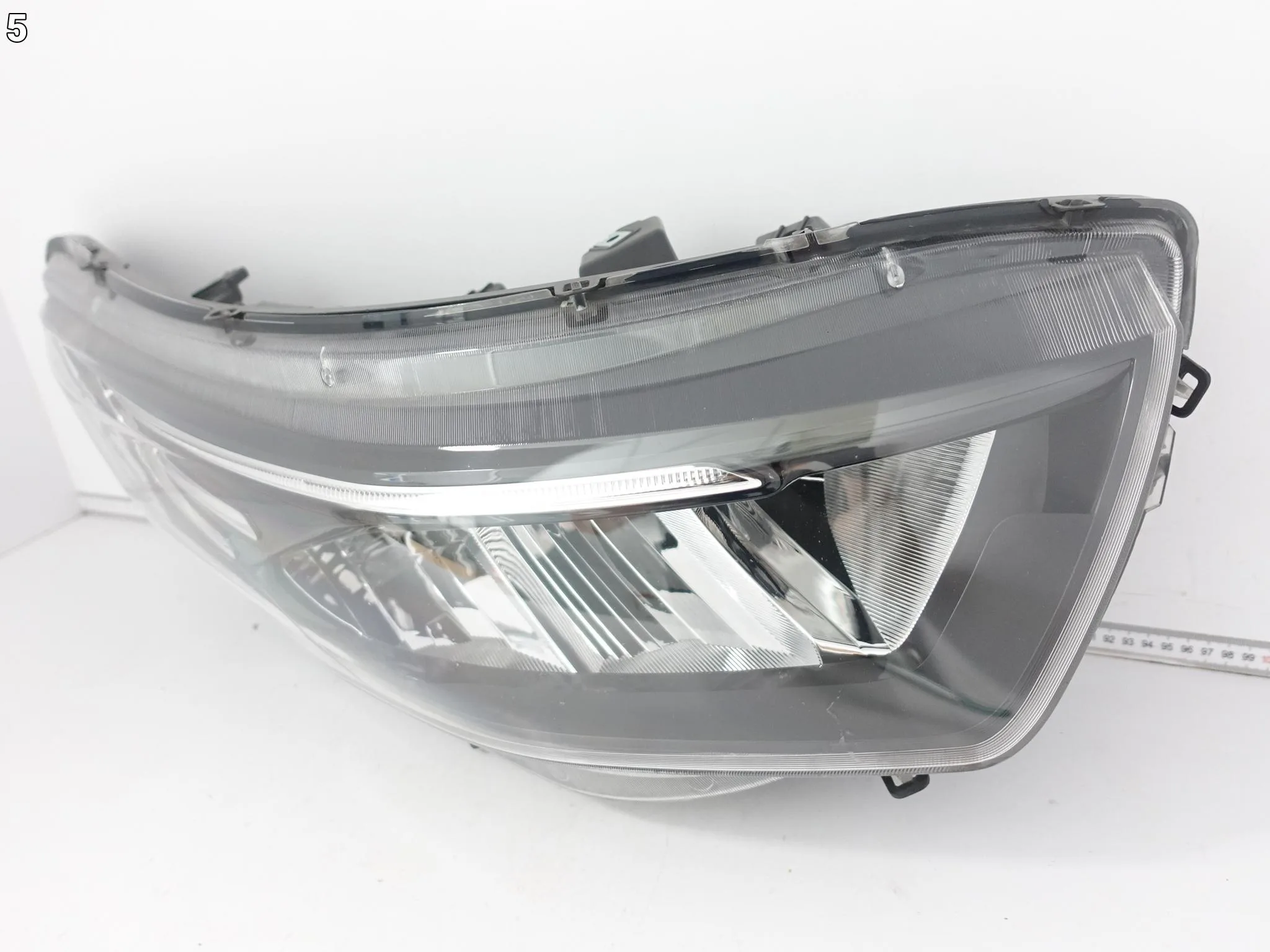 IVECO DAILY IV III LIFT 19- LAMPA FULL LED PRAWA PRZÓD EUROPA + MODUŁY d98461a6c0ee163d3461275ee78c0fcd