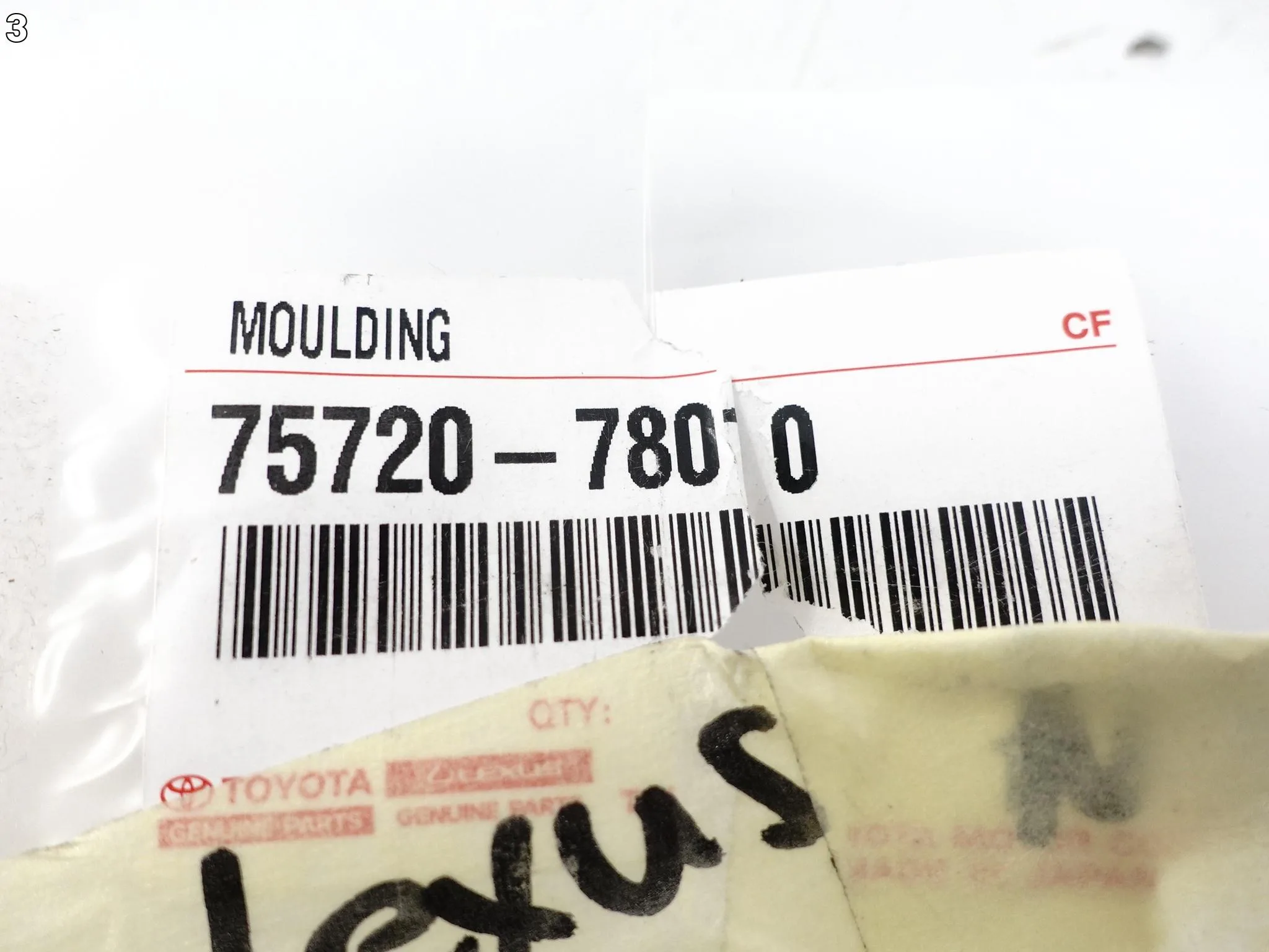 LEXUS NX I AZ10 14-21 LISTWA ZGARNIAJĄCA SZYBY DRZWI PRZÓD LEWA CHROM ORG f01deddf09831aac566e90d9896883fd
