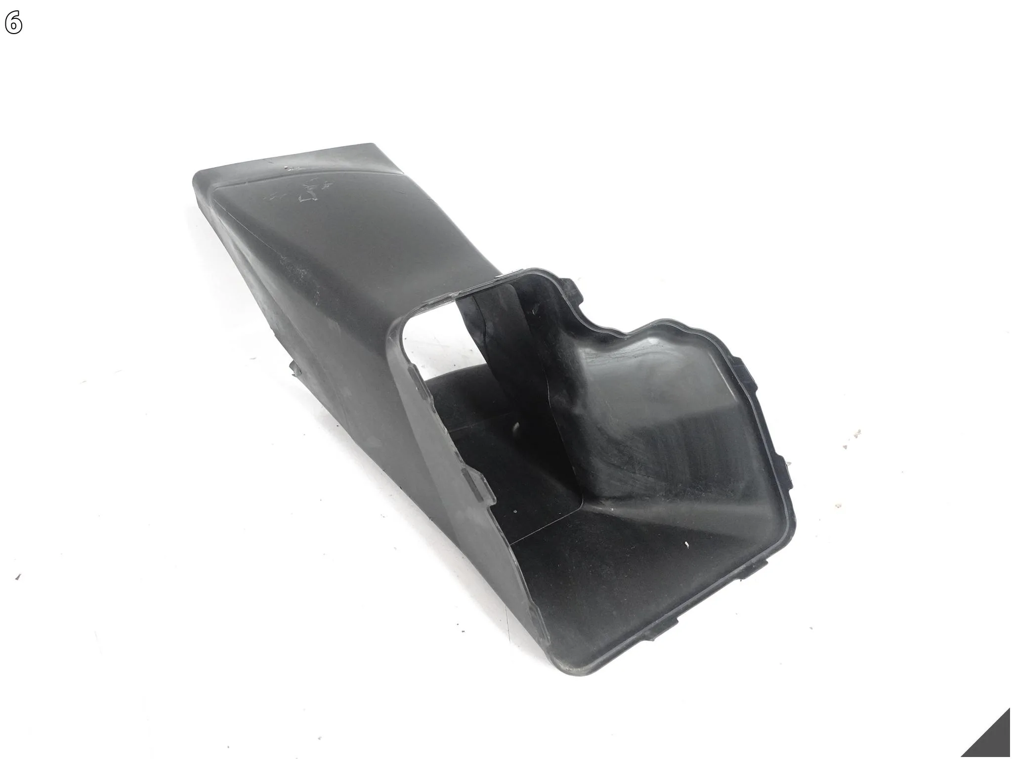 BMW XM G09 22- KIEROWNICA POWIETRZA WLOT KANAŁ OBUDOWA PRZÓD PRAWA ORG 5f56c2e08a00f71476bb5c2b7c0f2973