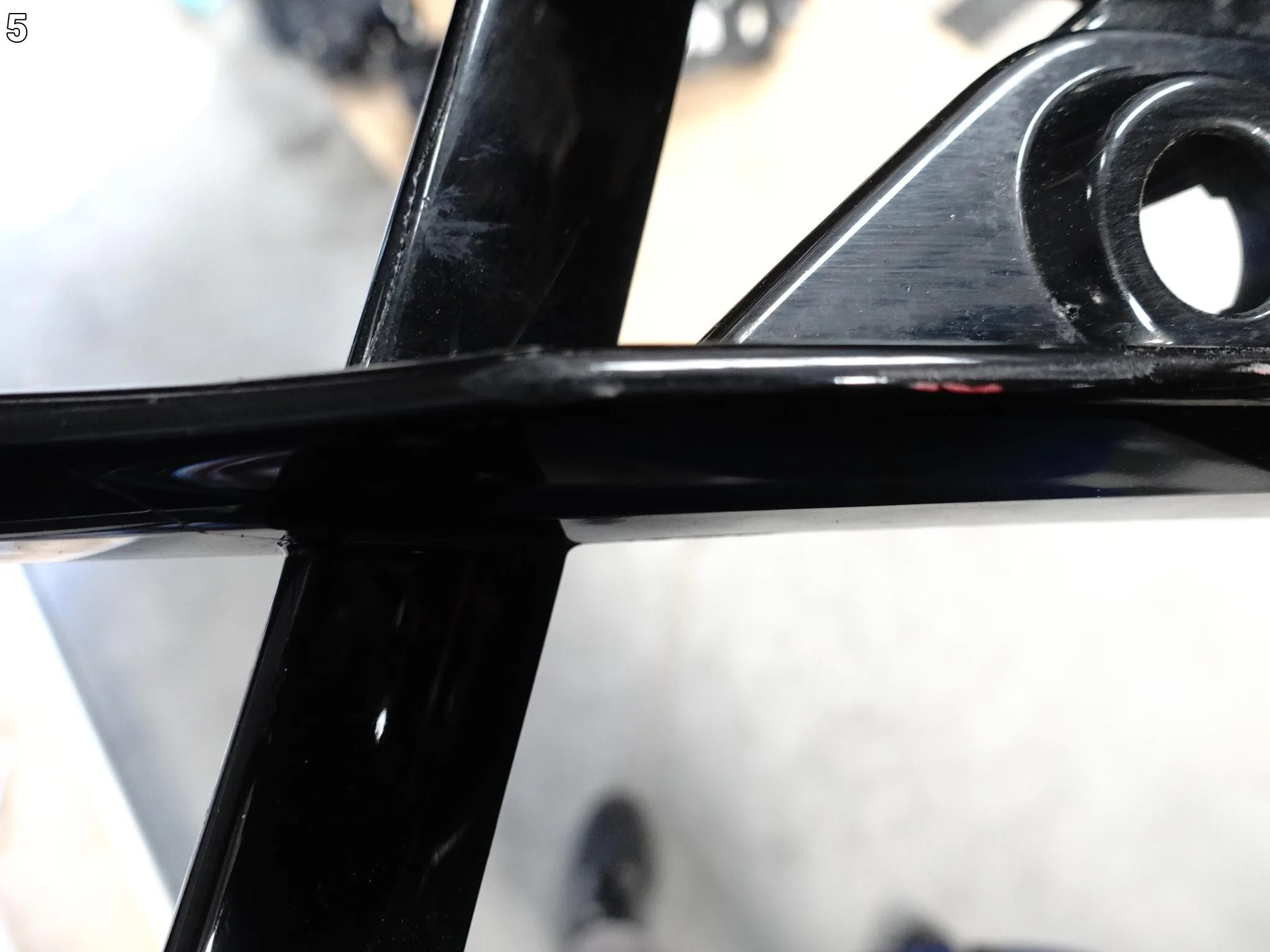 VW TIGUAN R II 2 5NA LIFT 20-24 KRATKA ATRAPA W ZDERZAK PRZÓD PRAWA ORG 38abe094f0f22b50ff6de30d21785d86