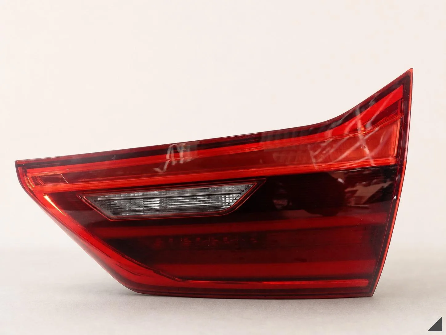 BMW 5 G31 TOURING KOMBI 17-20 LAMPA LED W KLAPĘ BAGAŻNIKA TYŁ PRAWA EU 82480497c24ce2217a45d639e23550a9