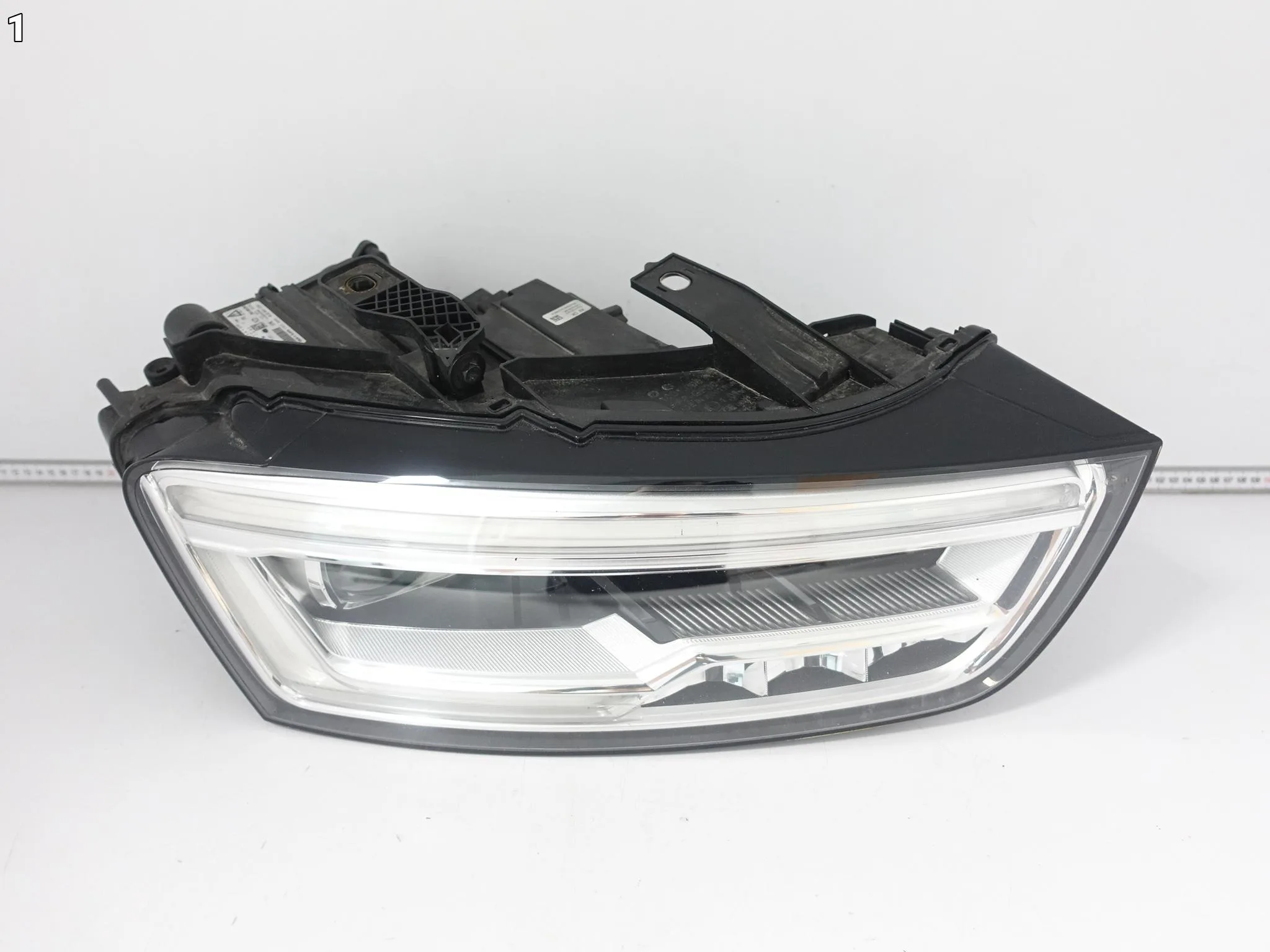 AUDI Q3 8U0 LIFT 14-18 LAMPA FULL LED PRAWA PRZÓD EUROPA 212af08a0806df0b902fa2c84aaf1d05