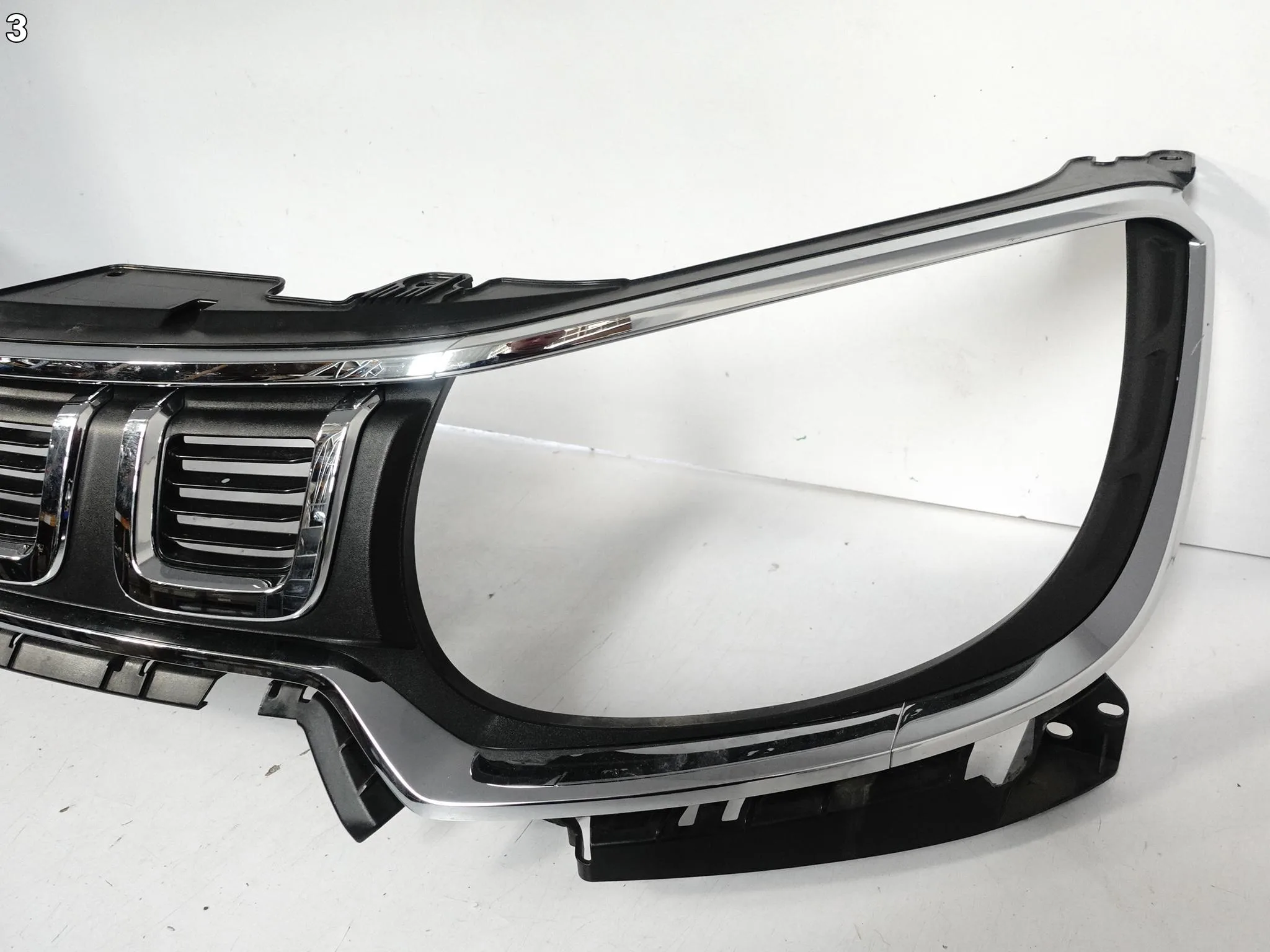 SUZUKI IGNIS MF III 3 LIFT 20-26 GRILL ATRAPA CHROM KRATKA W ZDERZAK PRZÓD 487c08cf32d5e8421478348e870b497b