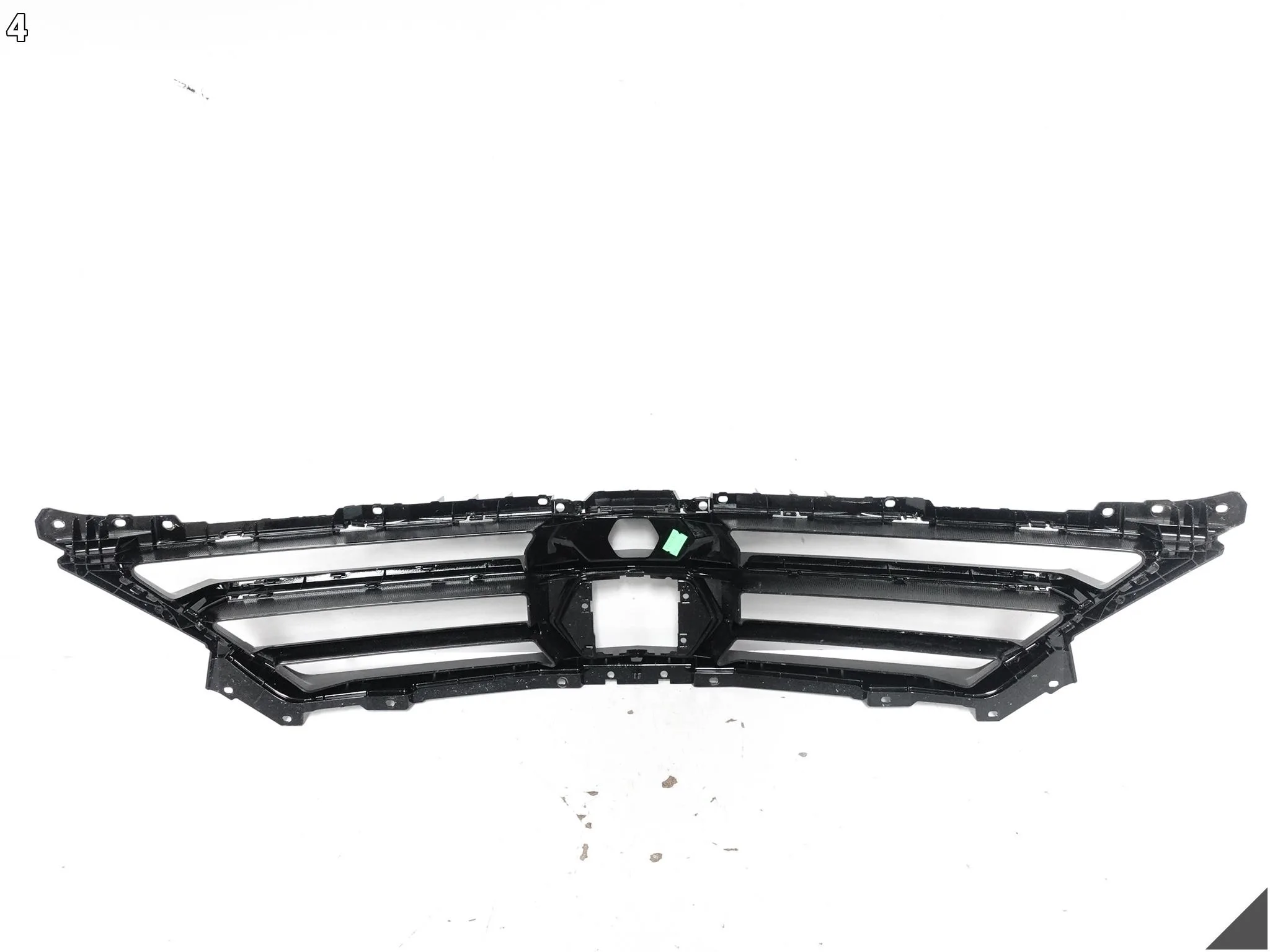 LAMBORGHINI URUS S PERFORMANTE 4ML 22- KRATKA ATRAPA GRILL W ZDERZAK PRZÓD 75fc7de70a37e4850b7e52202c9ff4e3