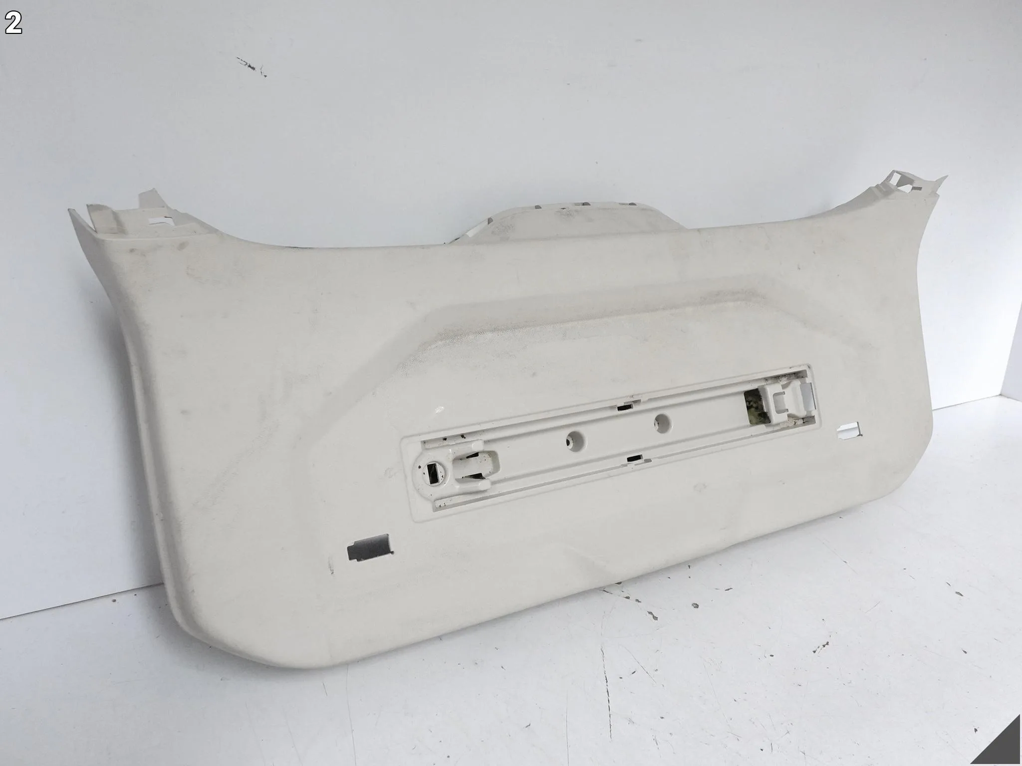 BMW 3 G21 TOURING KOMBI 18- TAPICERKA OSŁONA BOCZEK KLAPY BAGAŻNIKA TYŁ 02ff6bb1414597f4bb0414e335bf7c40
