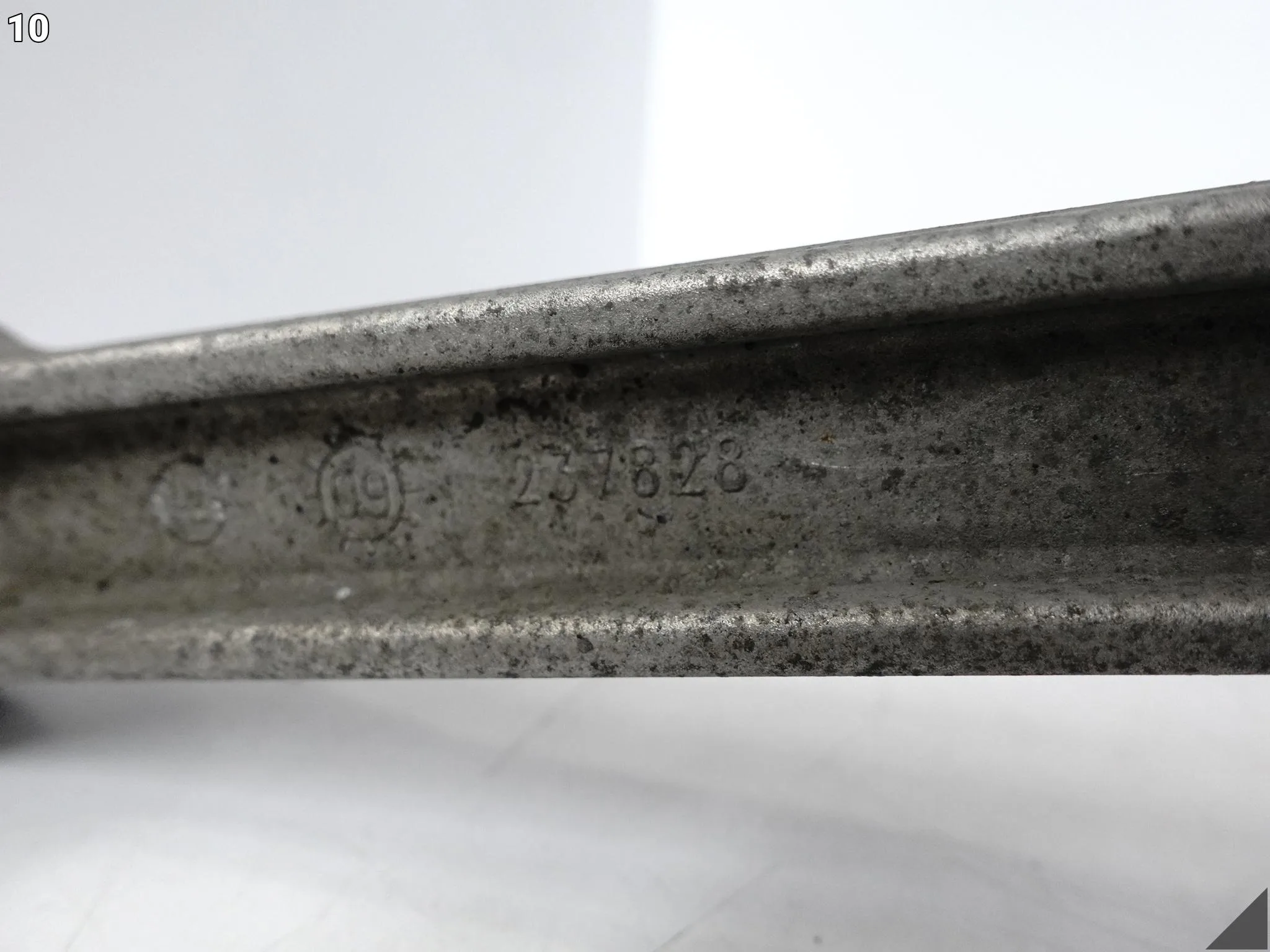 FERRARI 458 ITALIA F142 09-15 ZWROTNICA WAHACZE PIASTA ŁOŻYSKO TYŁ PRAWA 1e6e876097d02c425e6053df2aeef845