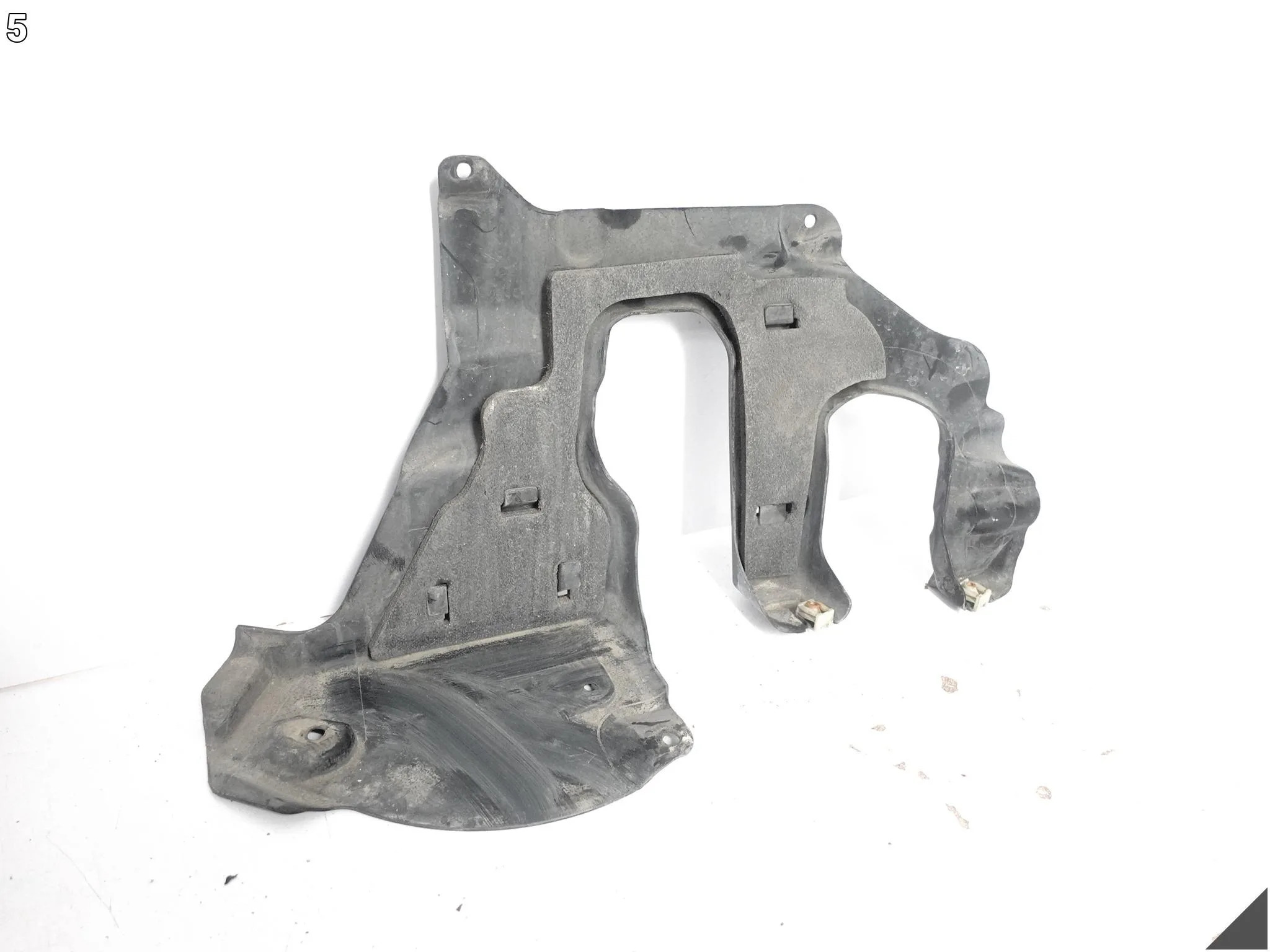 BMW 5 G31 G30 M5 F90 7 G11 G12 8 G14 OSŁONA MAGLOWNICY PODWOZIA LEWA xDrive acbb54fc389ada4e9527f488558660cf